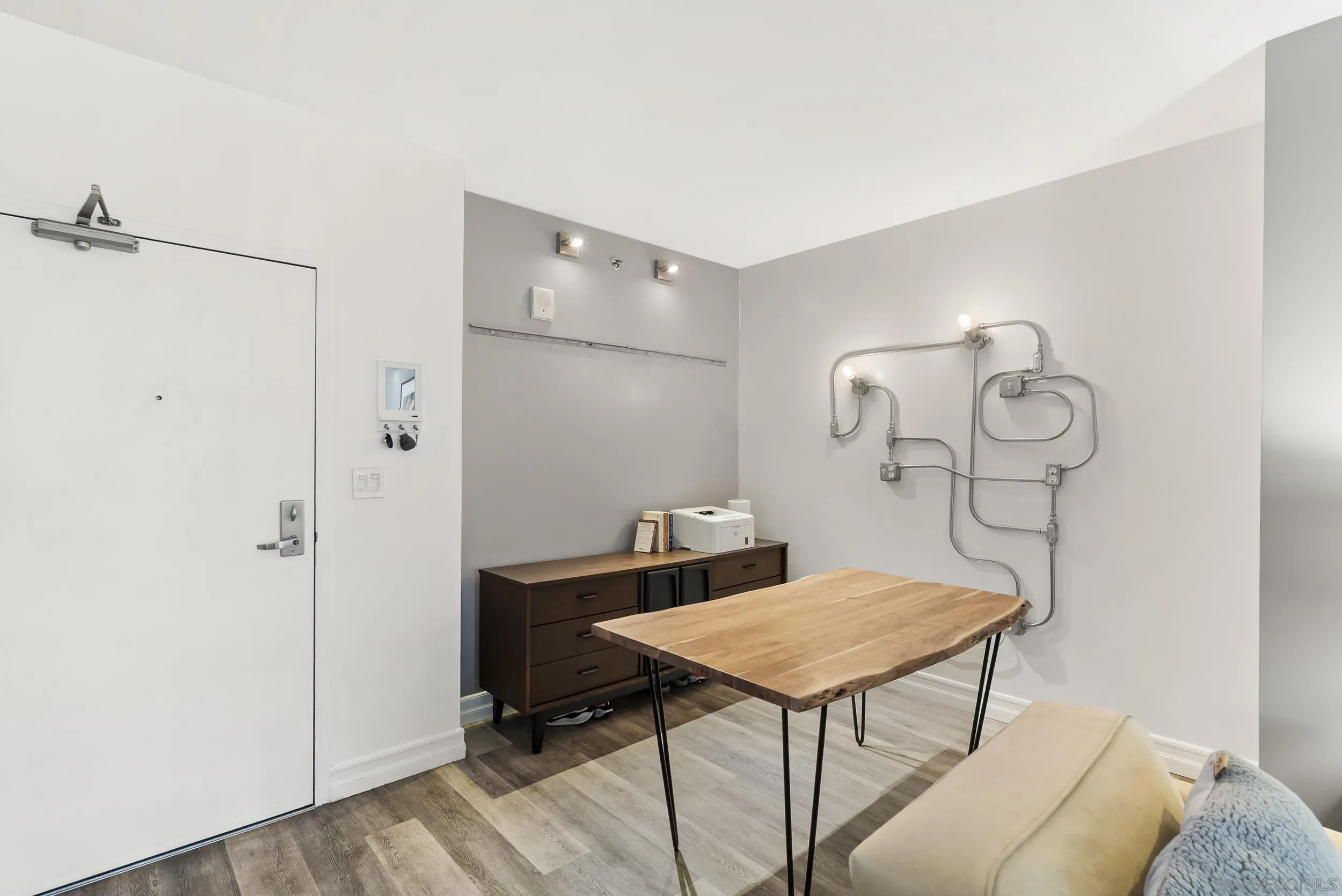 https://cdn.realtyfeed.com/cdn/127/260014442/d4d7a8b63af8f132b60f697c4aaf4b55.webp