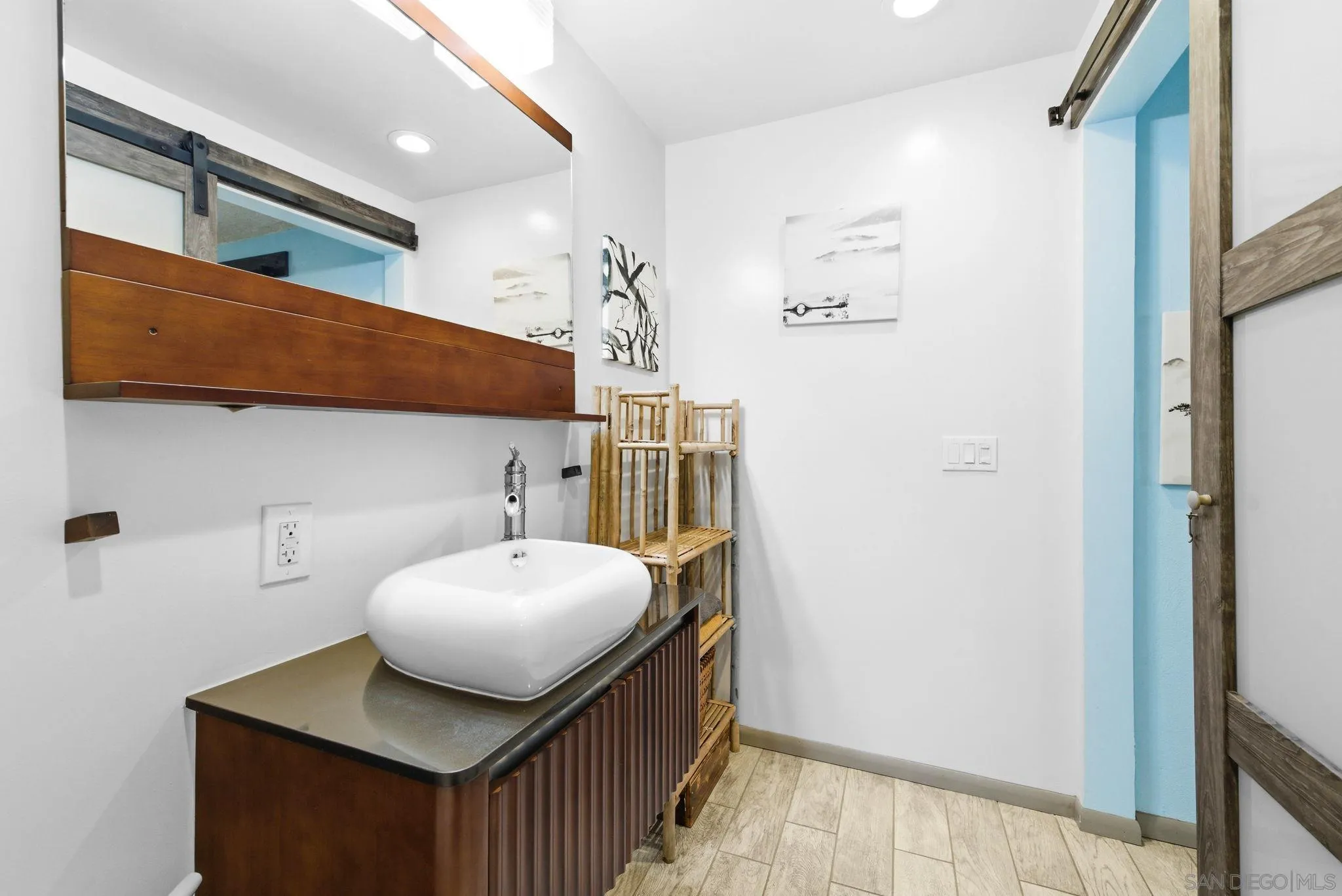 Photo #14: 260014449 Listing: Photo #14
