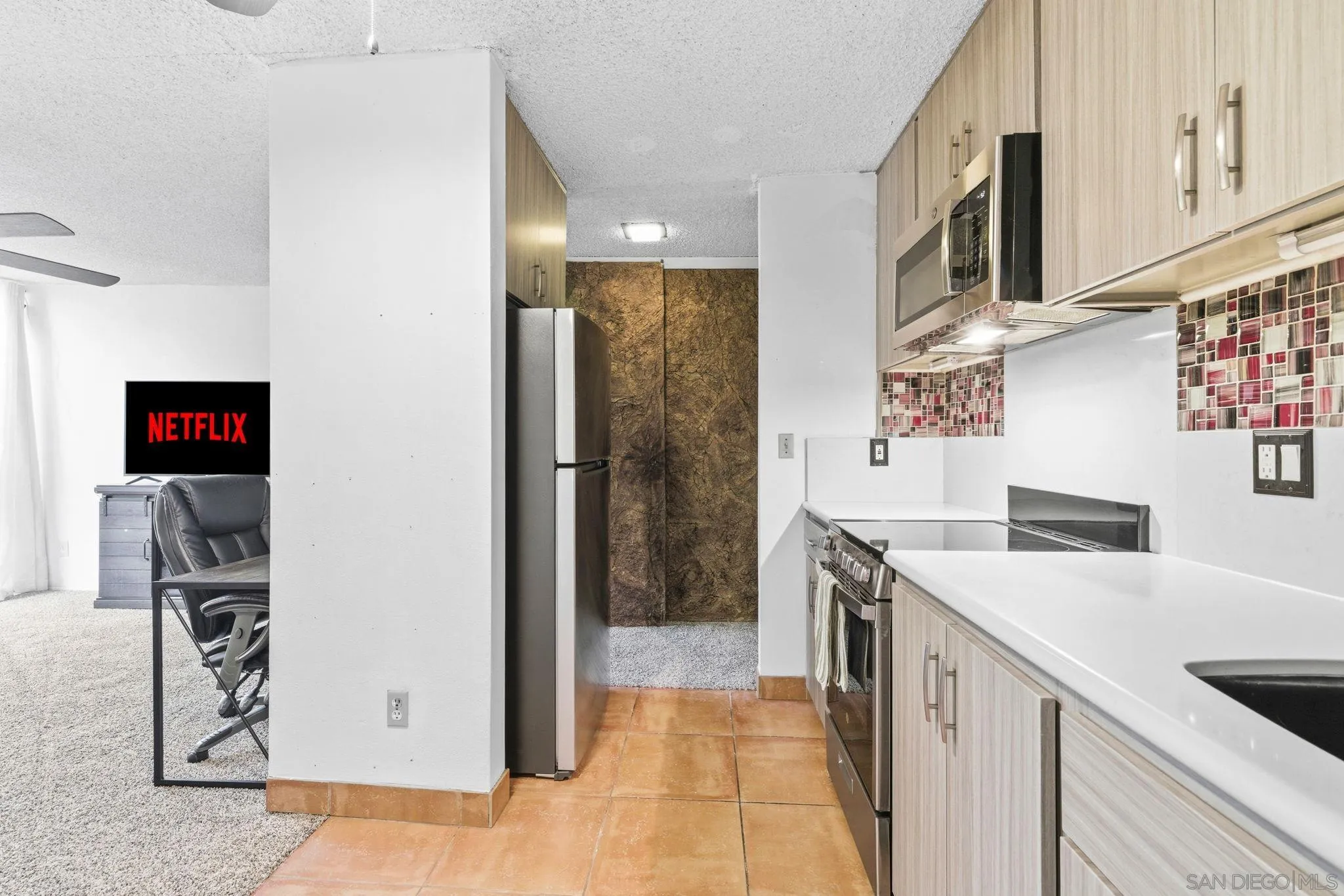 Photo #9: 260014449 Listing: Photo #9