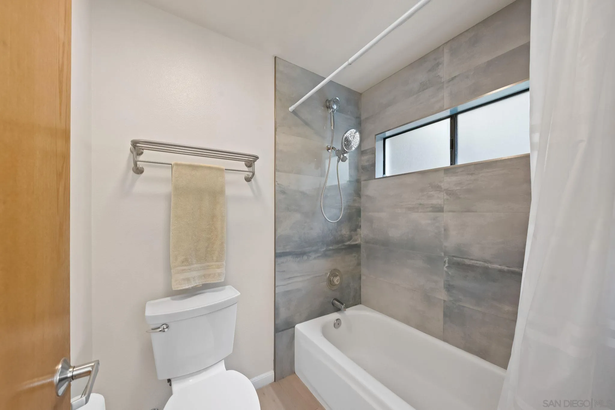 Photo #37: 260014453 Listing: Photo #37