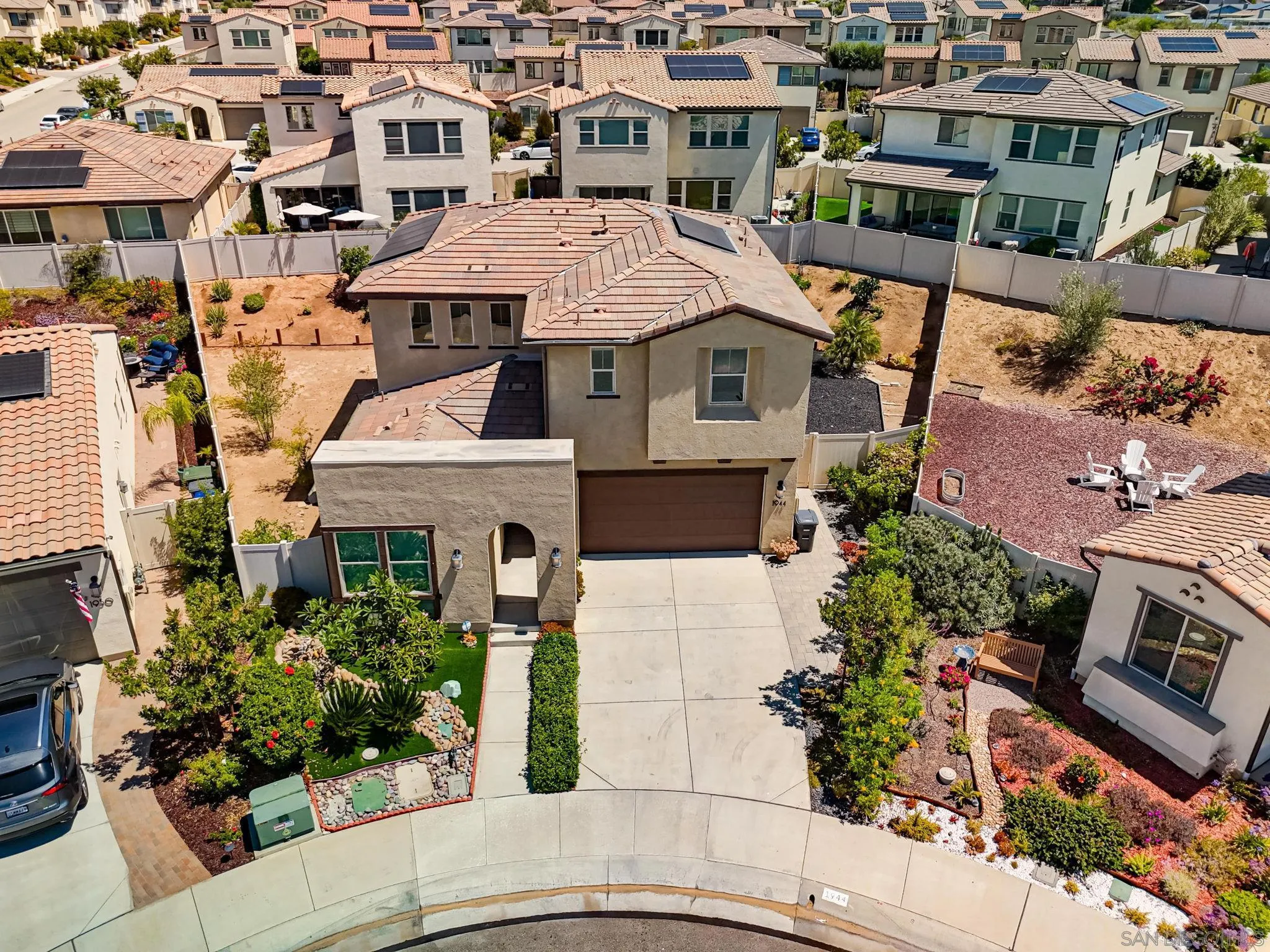 https://cdn.realtyfeed.com/cdn/127/260014455/67247be80ec4da84e1b13f9ba9ab5652.webp