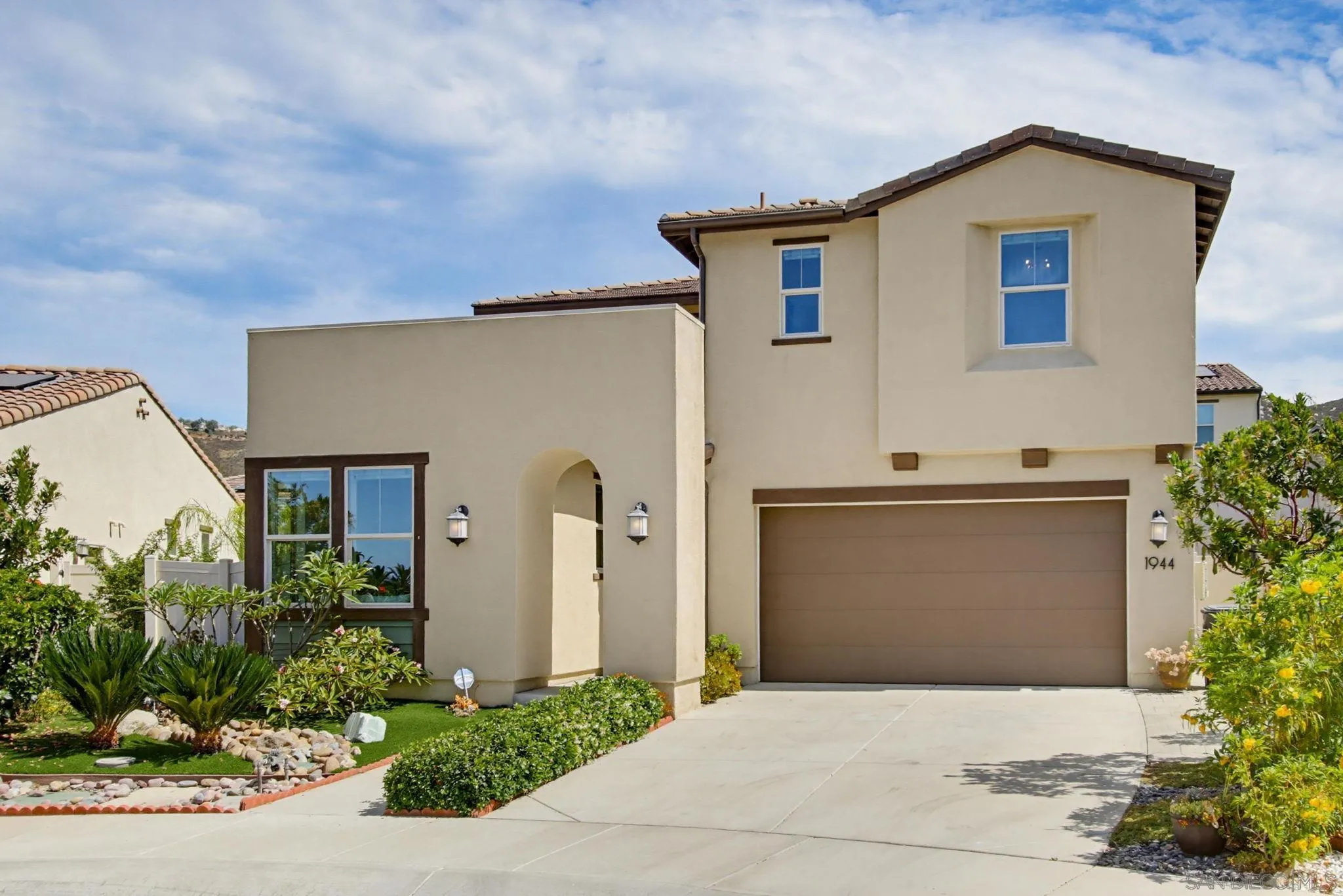 https://cdn.realtyfeed.com/cdn/127/260014455/74e99f3cb9b66dc00936a312fe3788ba.webp