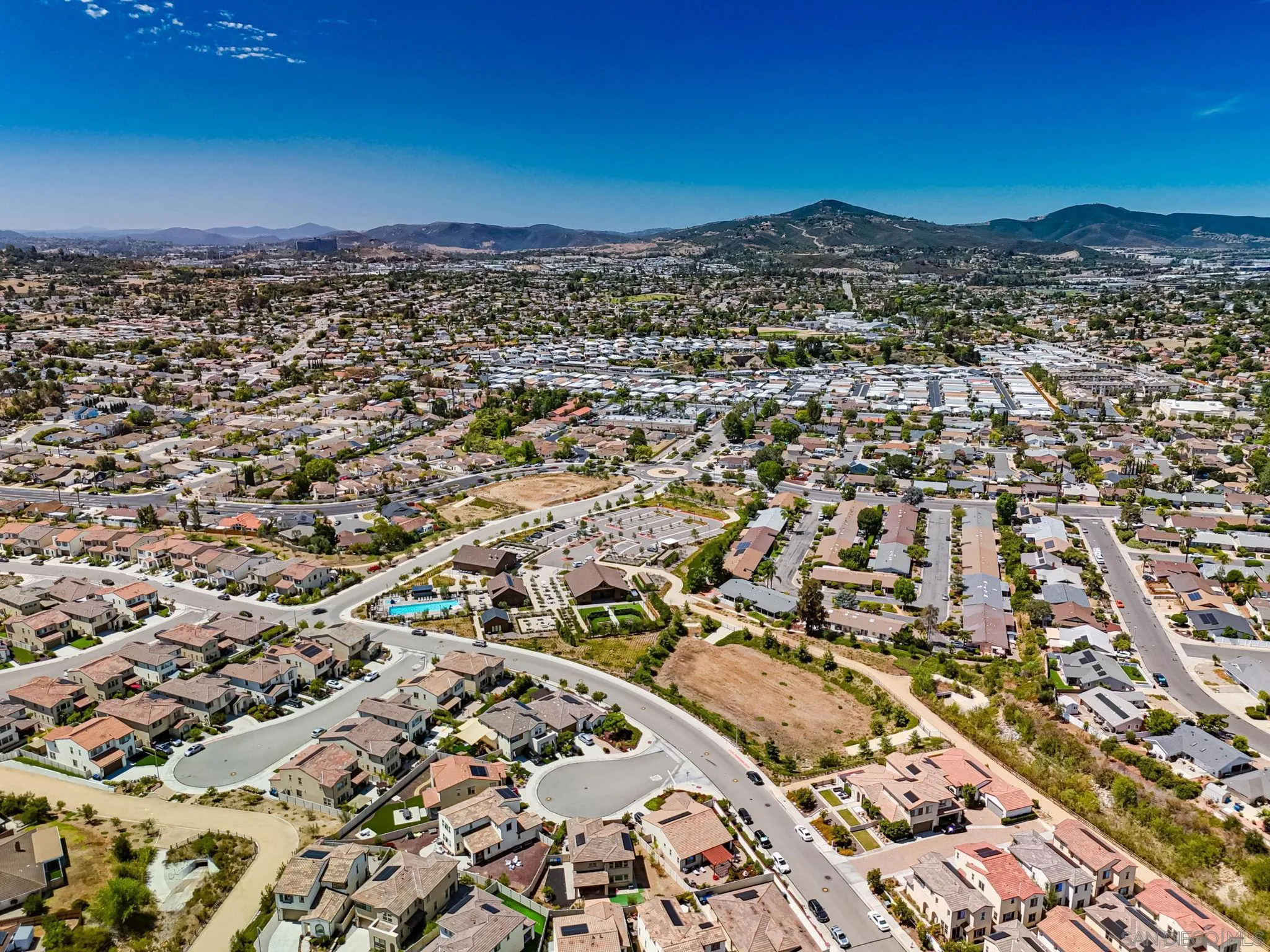 https://cdn.realtyfeed.com/cdn/127/260014455/a15bbaa172481c6aa3dfc163da9f0922.webp