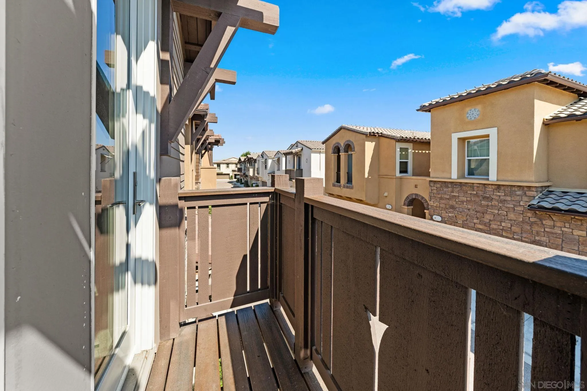 https://cdn.realtyfeed.com/cdn/127/260014471/38012f76531f8b3edf6ef1de1b201b4c.webp