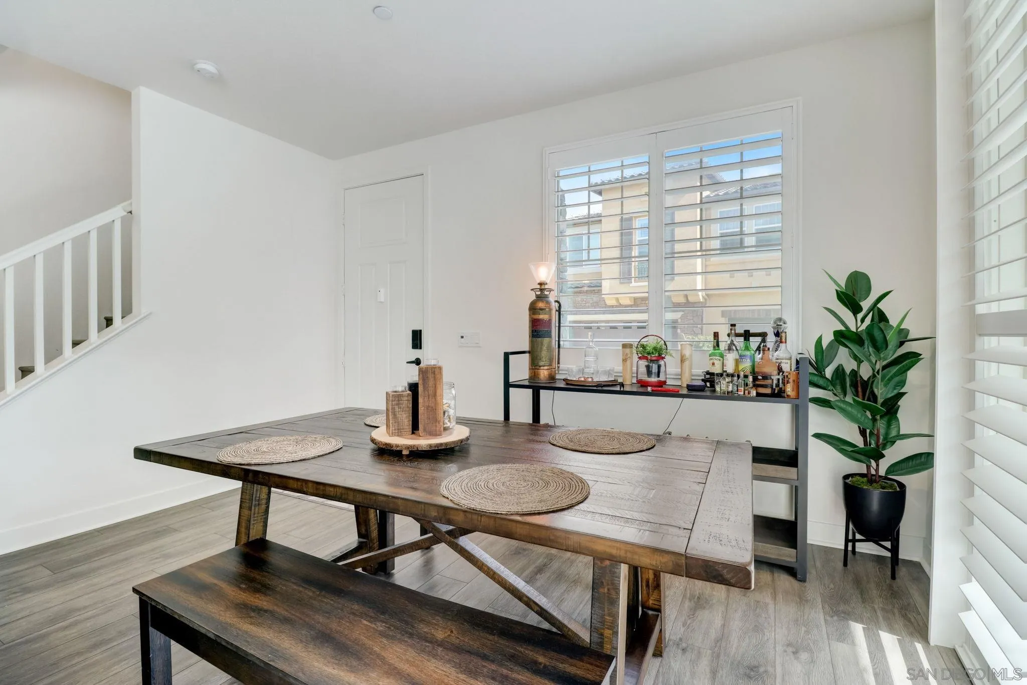 https://cdn.realtyfeed.com/cdn/127/260014471/4785ebc192bd032ed3432c881f16d34e.webp