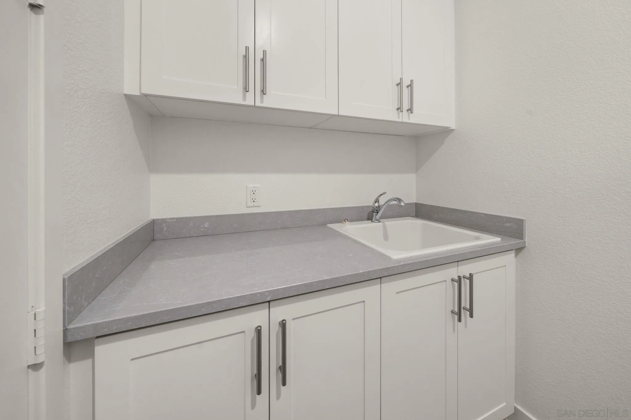 https://cdn.realtyfeed.com/cdn/127/260014471/82ae5de285150c363284bbfc42833b22.webp