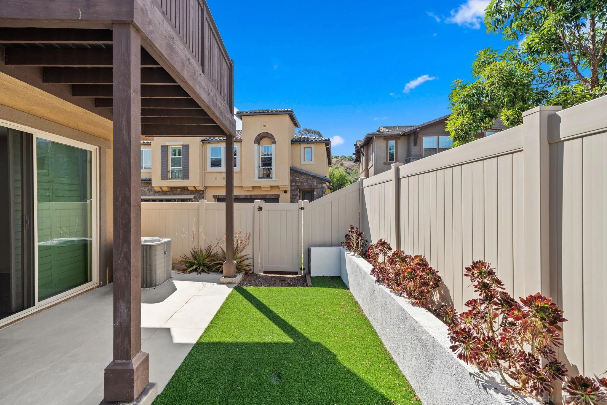 https://cdn.realtyfeed.com/cdn/127/260014471/a9c74cb91690467efdbeda14366c2419.webp