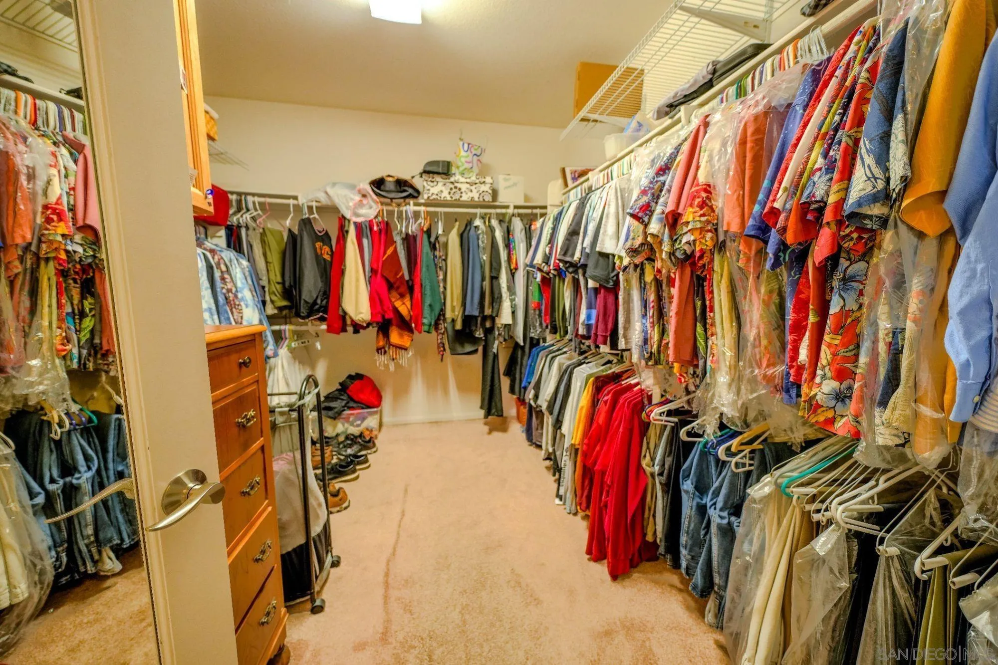 https://cdn.realtyfeed.com/cdn/127/260014475/0b6df16c88416e2b4d4d4930afe866a6.webp
