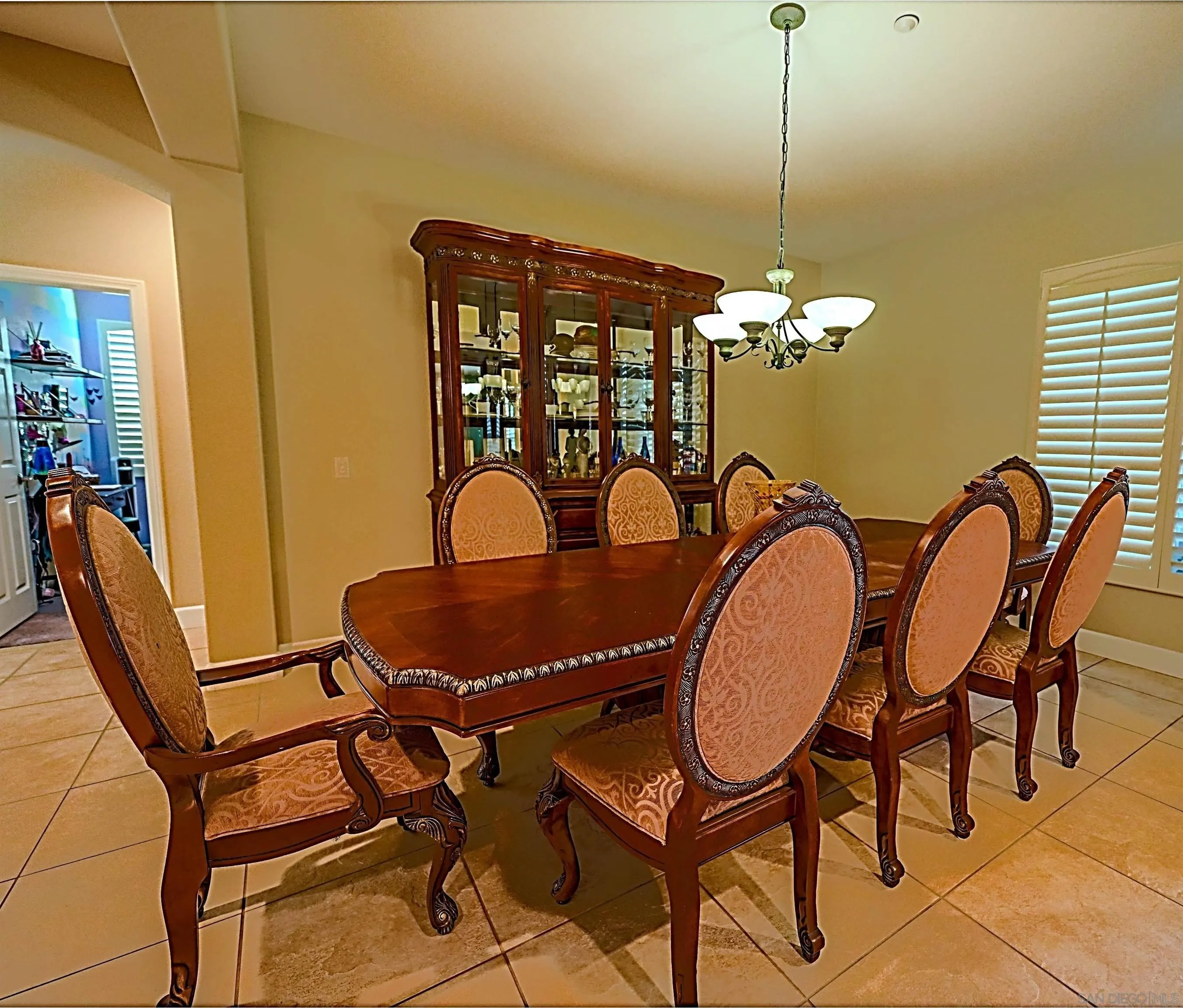 https://cdn.realtyfeed.com/cdn/127/260014475/3a2d861ce45b669c07e79cd7c08abac9.webp