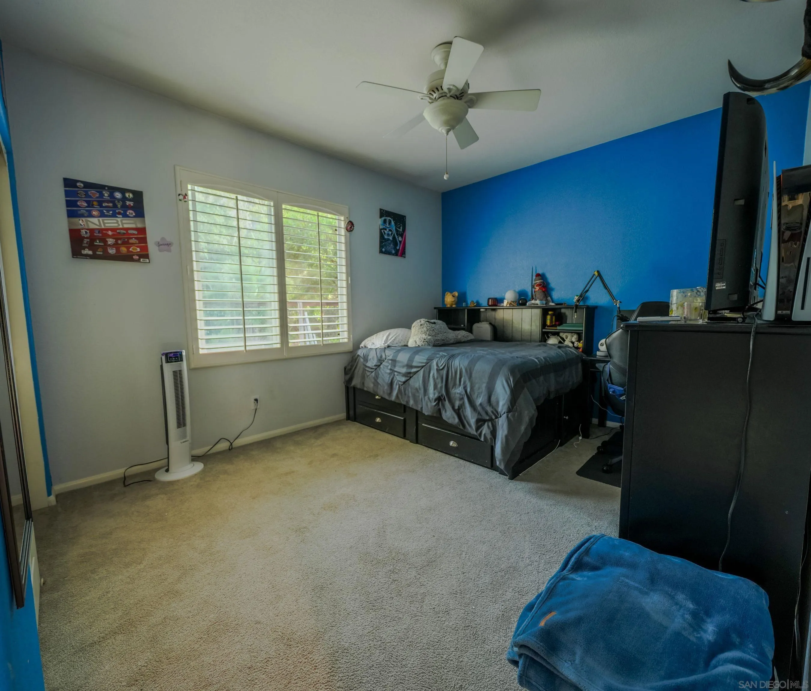 https://cdn.realtyfeed.com/cdn/127/260014475/6591245dac87ccc9ce11b4c96701d367.webp