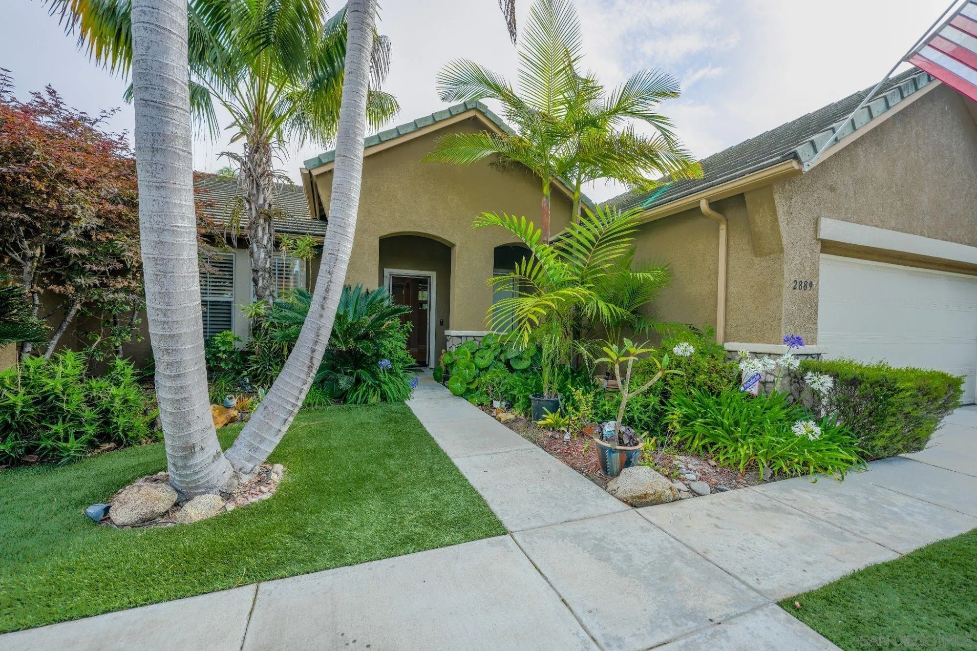 https://cdn.realtyfeed.com/cdn/127/260014475/7ac792215f1bb3a9187cdf2036e26860.webp