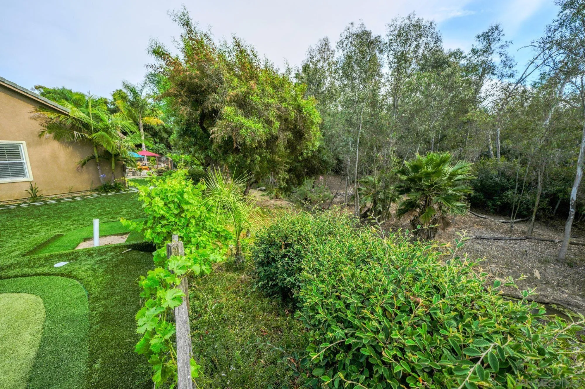https://cdn.realtyfeed.com/cdn/127/260014475/82b32fd78319502da0dc0224384f871e.webp