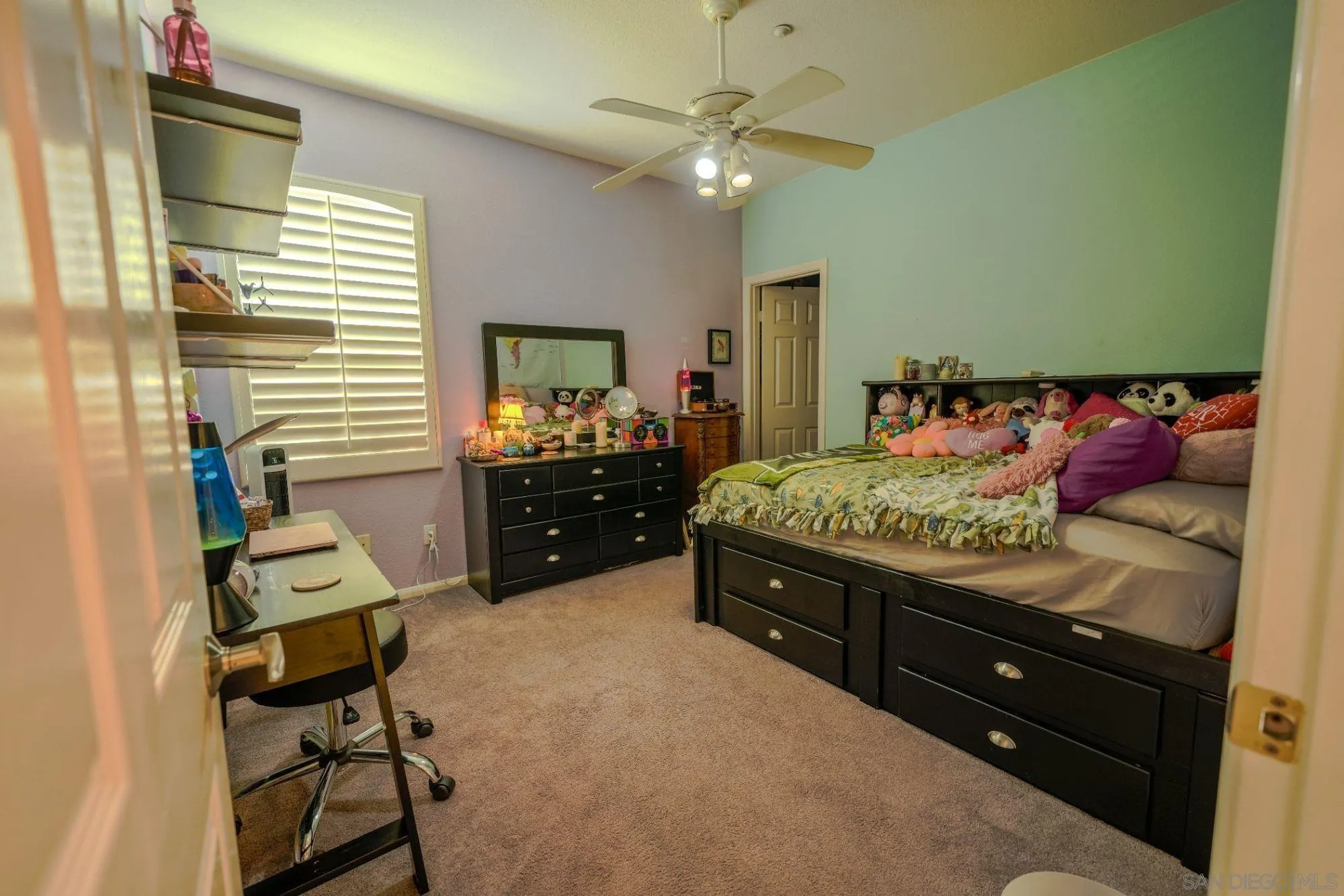 https://cdn.realtyfeed.com/cdn/127/260014475/bde6cd3f371956ae90aad734cd9388cf.webp