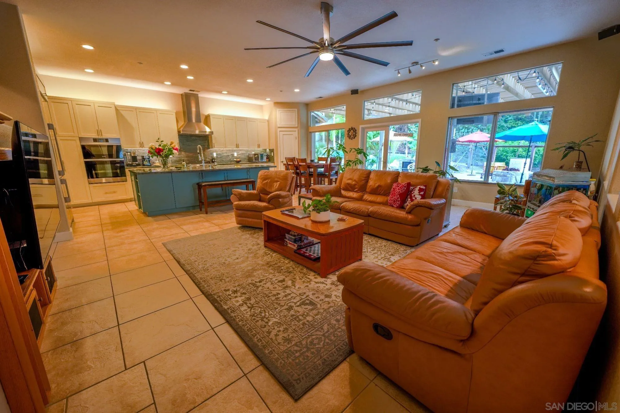 https://cdn.realtyfeed.com/cdn/127/260014475/ed10e2fc1845dcf0c150b4a1ab6292ed.webp