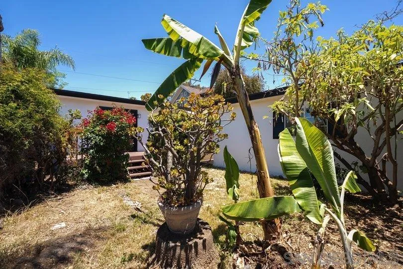 https://cdn.realtyfeed.com/cdn/127/260014476/7038c747eeebe2a5065bb53d3b185ac5.webp