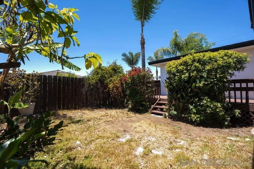 https://cdn.realtyfeed.com/cdn/127/260014476/88a3937d5f16b60a4e78b38723760816.webp