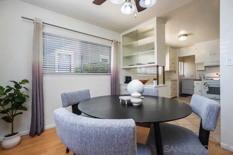 https://cdn.realtyfeed.com/cdn/127/260014476/f9dc4373fb639d167b430dc113c43285.webp