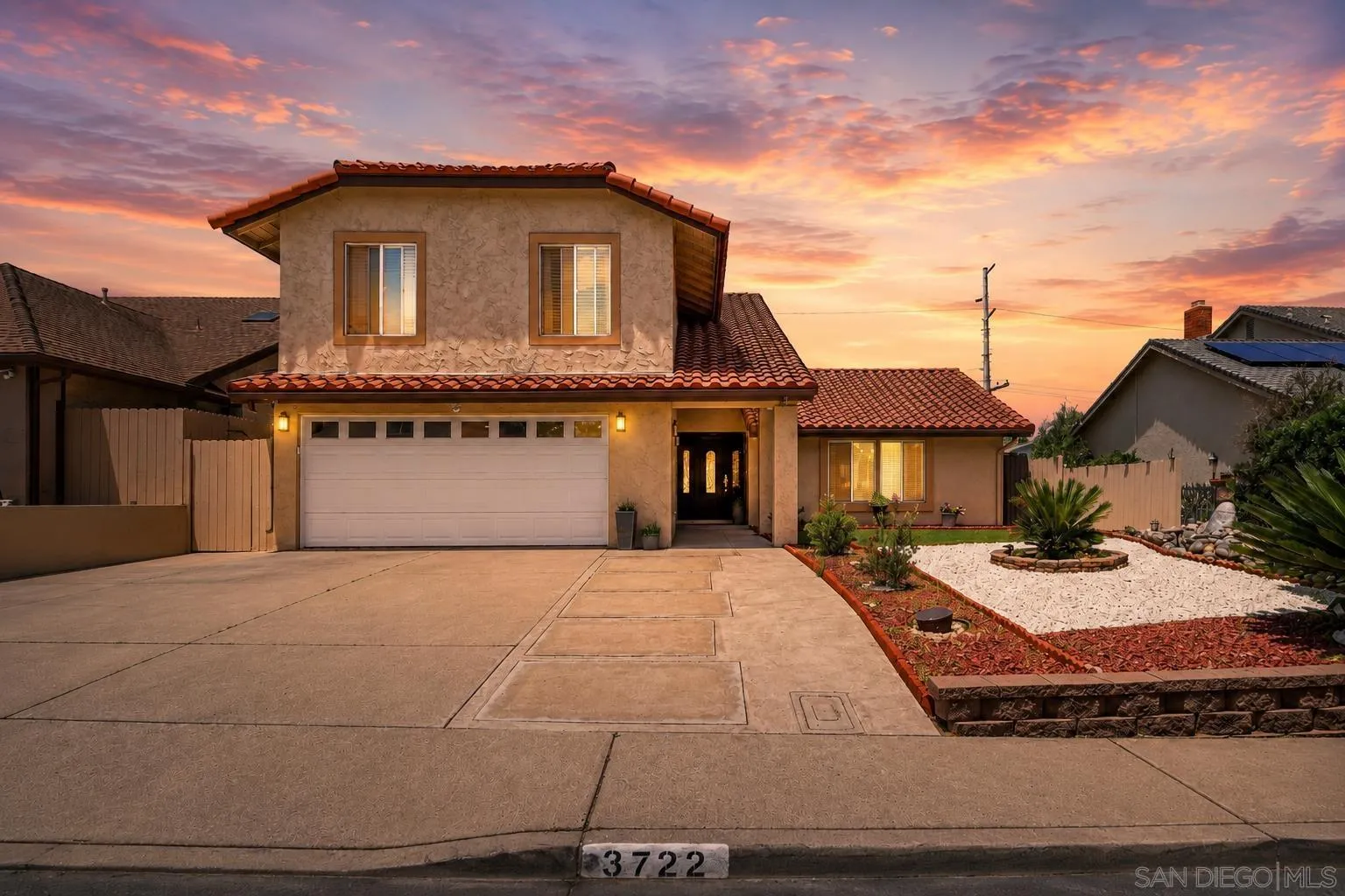 https://cdn.realtyfeed.com/cdn/127/260014482/703e3c244aaff31e5dc6cef195cb487c.webp