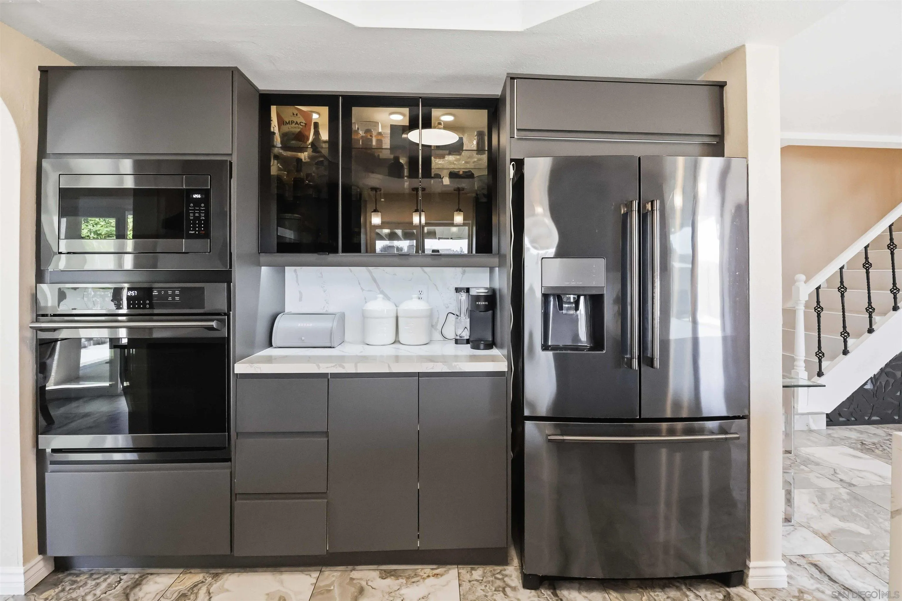 https://cdn.realtyfeed.com/cdn/127/260014482/a636eb7e68bb85f9eeee6a33edbd4a4c.webp