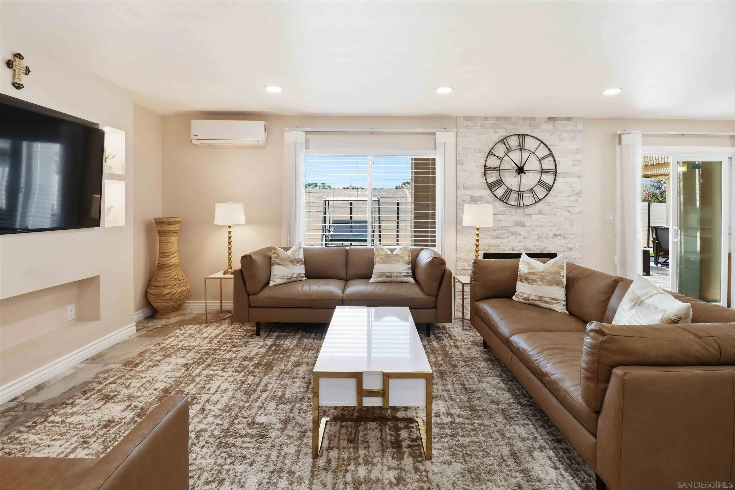 https://cdn.realtyfeed.com/cdn/127/260014482/ae370a63e6acf4ea4d1a5296827b6ca7.webp