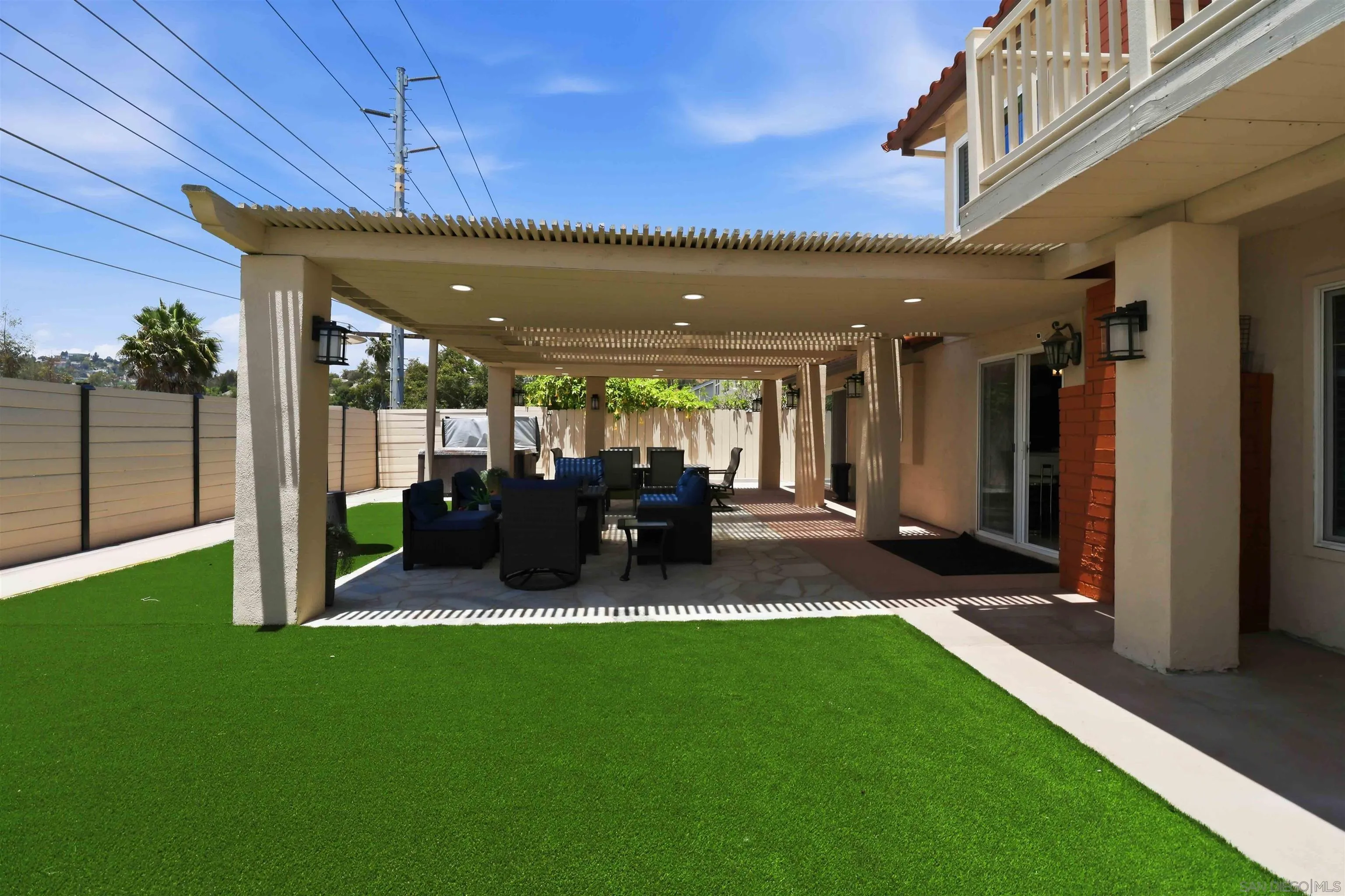 https://cdn.realtyfeed.com/cdn/127/260014482/b59cdd680c160aa8518309a70f8d863a.webp