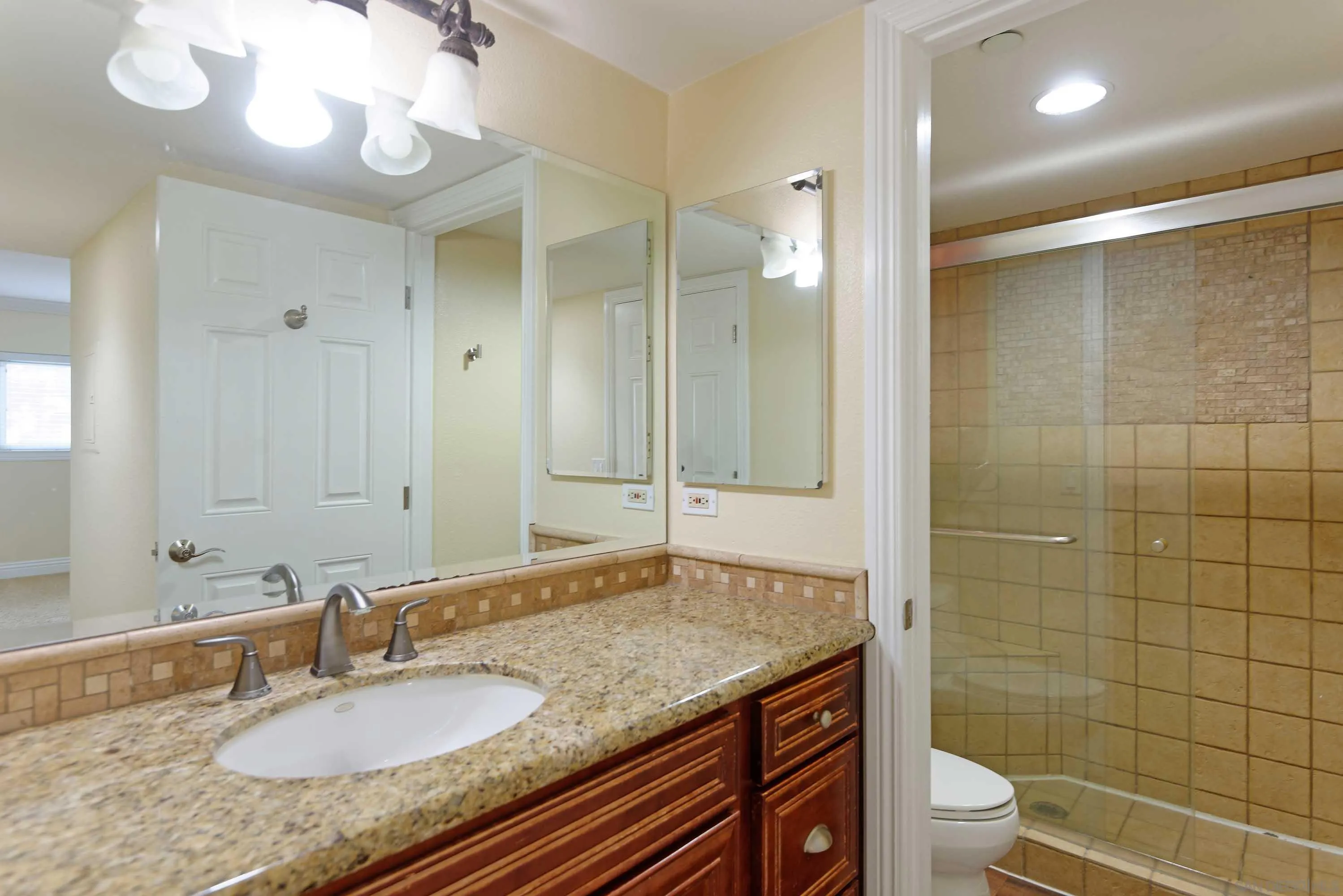 Photo #18: 260014484 Listing: Photo #18