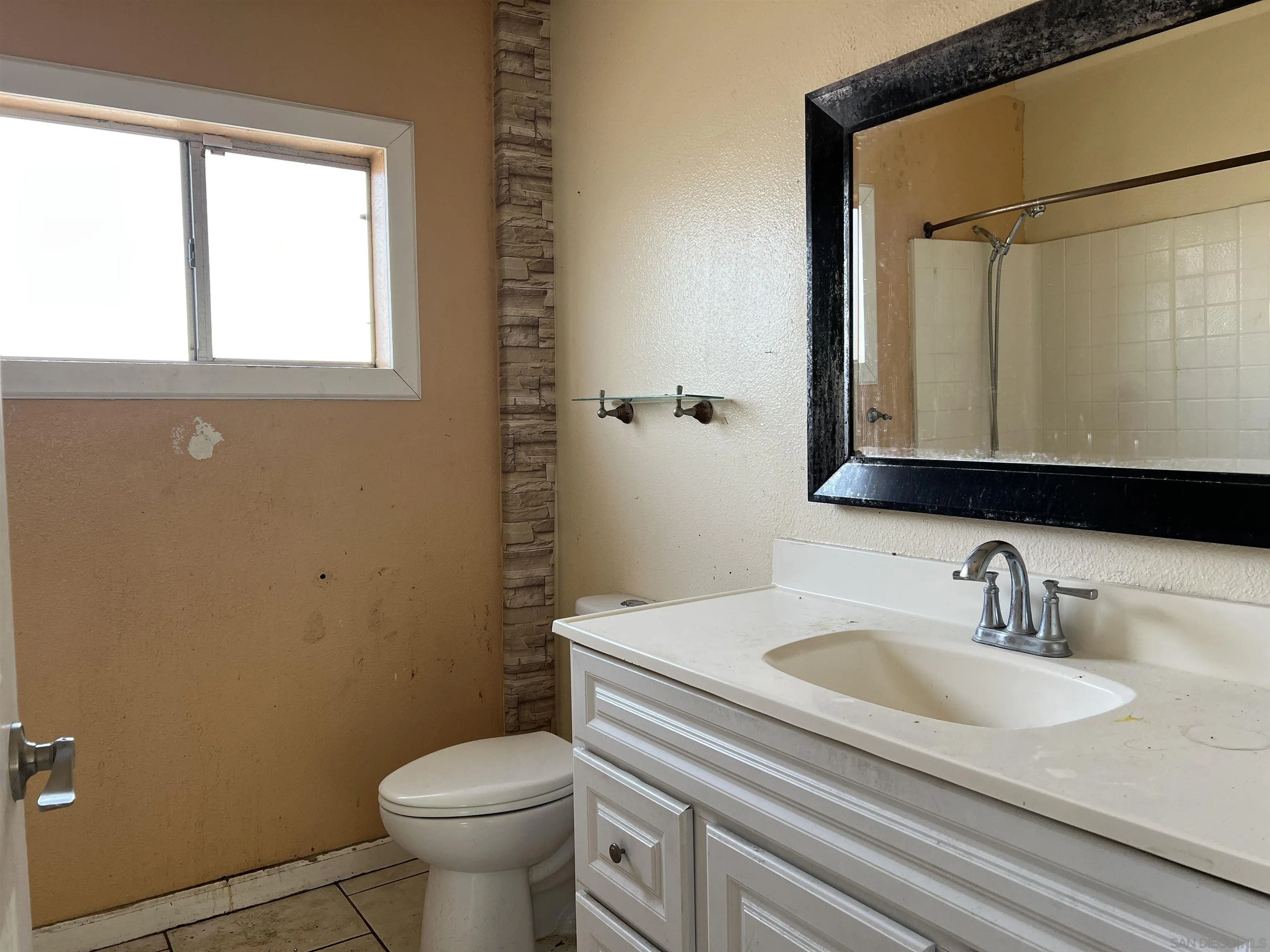 https://cdn.realtyfeed.com/cdn/127/260014486/cf91974e6fe7f32d49cb1e97d4bee472.webp