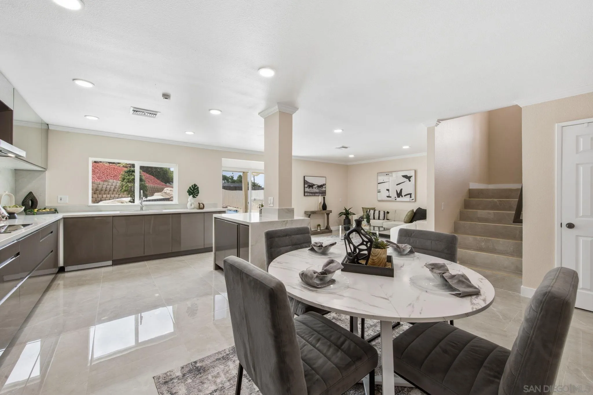https://cdn.realtyfeed.com/cdn/127/260014498/0056772b1dfe183d89ad9647b55bc741.webp