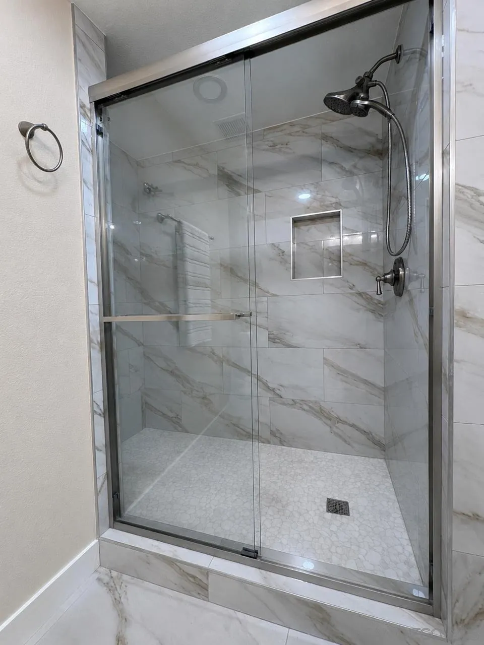 https://cdn.realtyfeed.com/cdn/127/260014498/2d303a49c5c96dfd7f56823f13471fc4.webp
