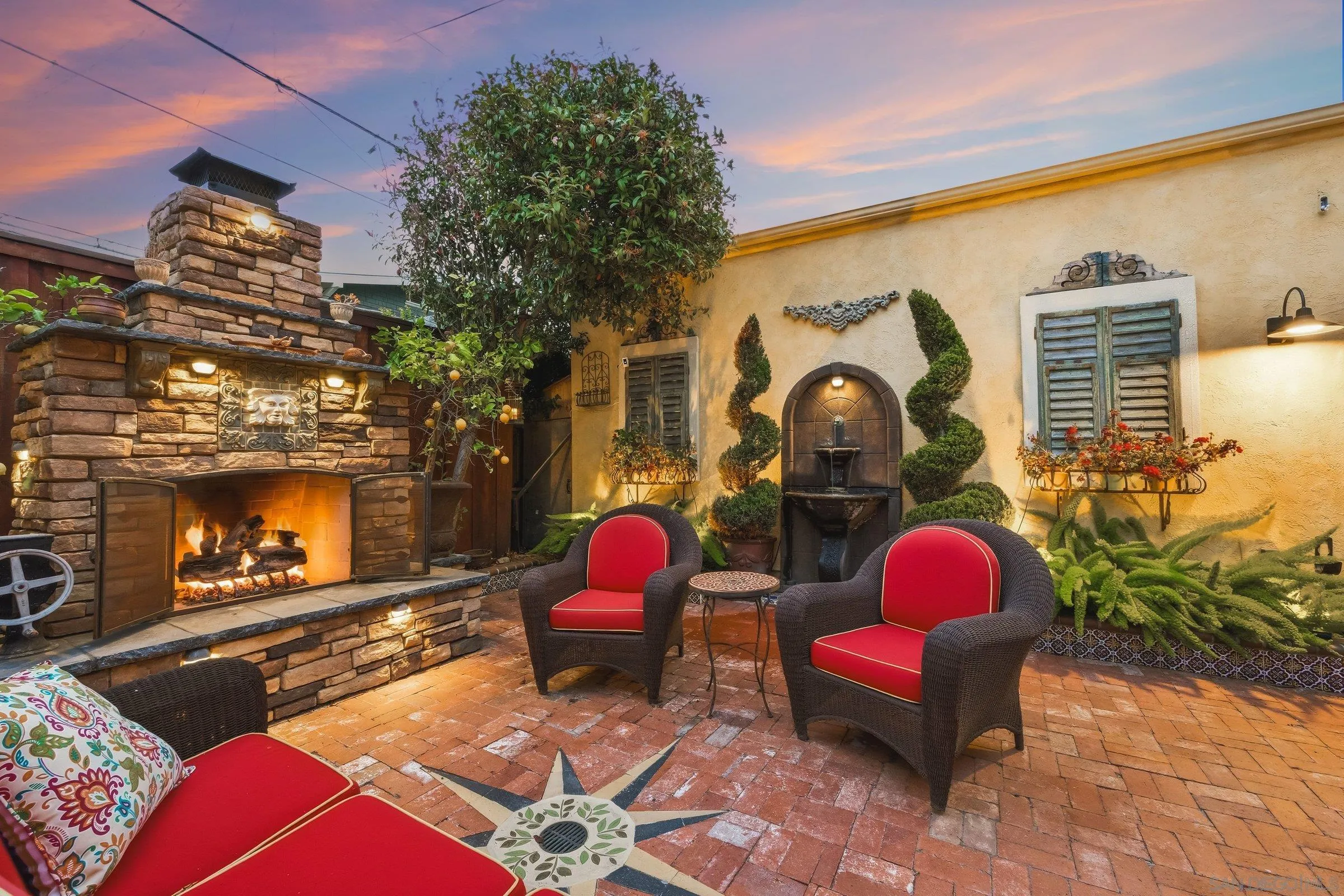 https://cdn.realtyfeed.com/cdn/127/260014515/2ba860e282860cbba0064d905c676081.webp