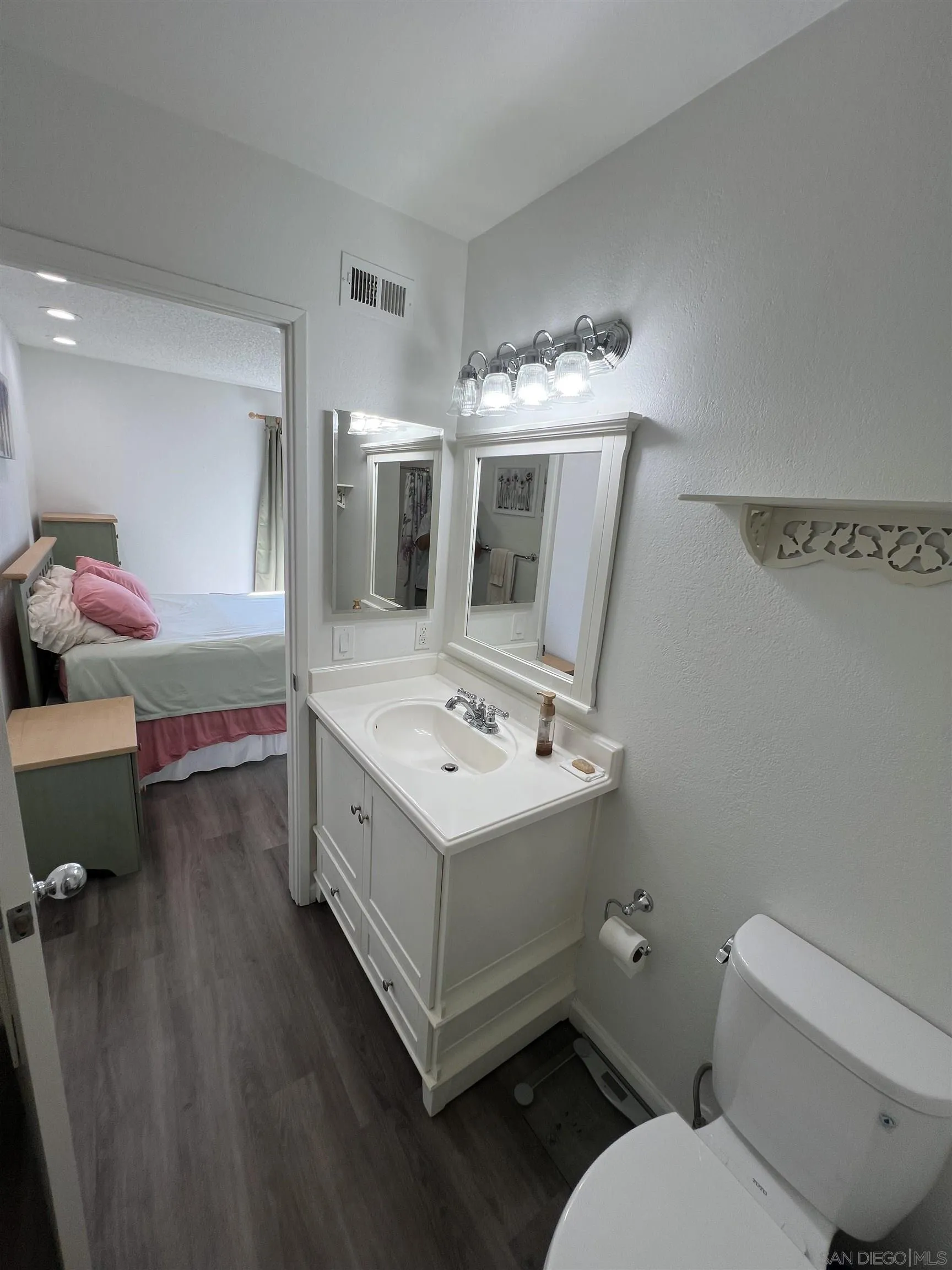 Photo #23: 260014523 Listing: Photo #23