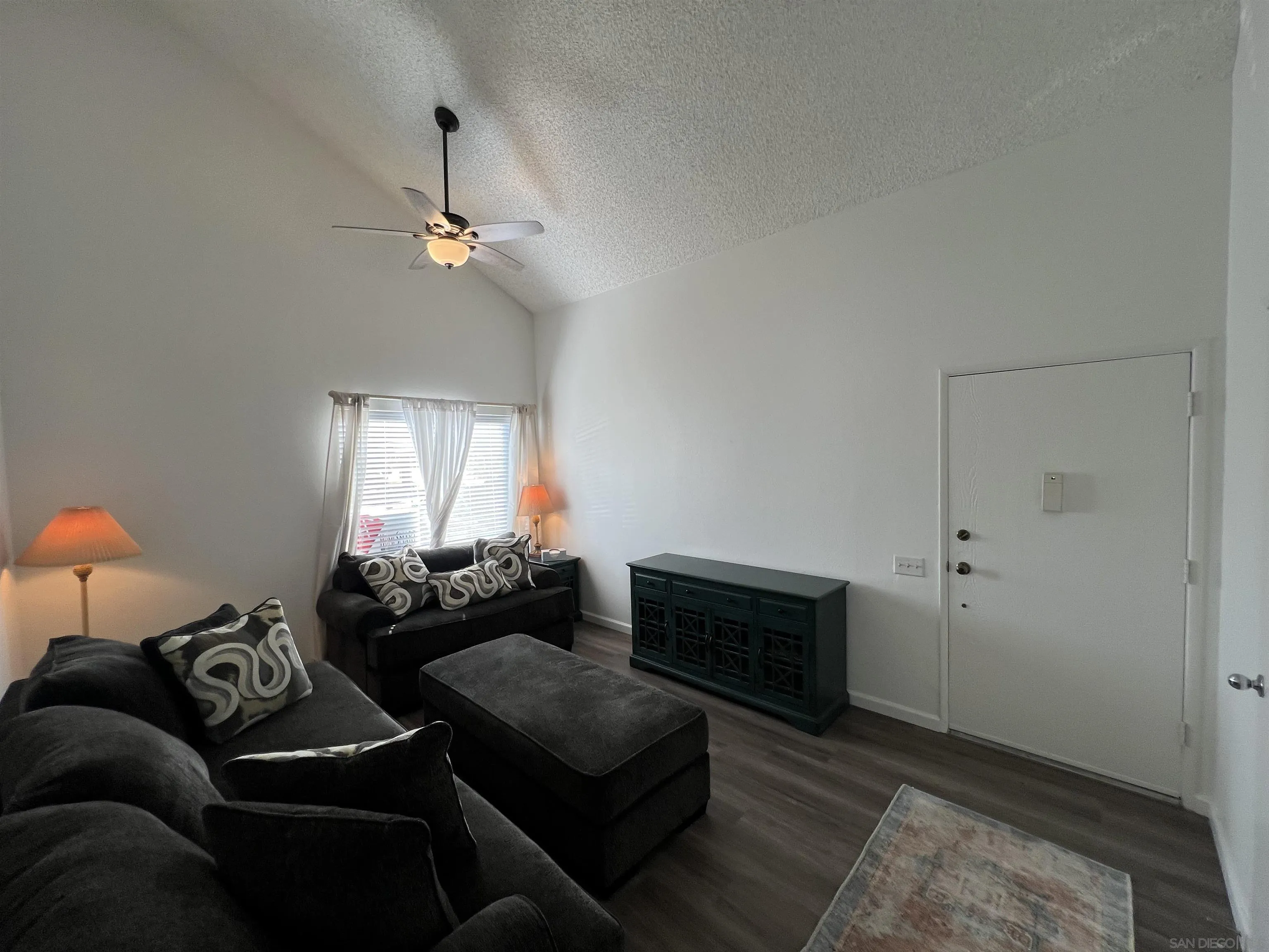Photo #12: 260014523 Listing: Photo #12