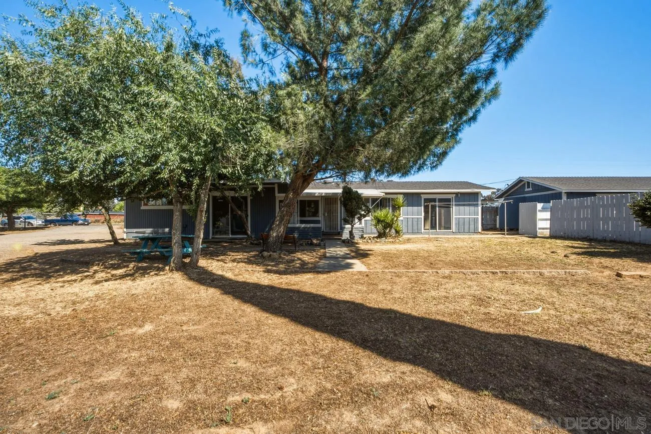 https://cdn.realtyfeed.com/cdn/127/260014532/5f030c33c53c0c864bc9a0c54c00e8af.webp