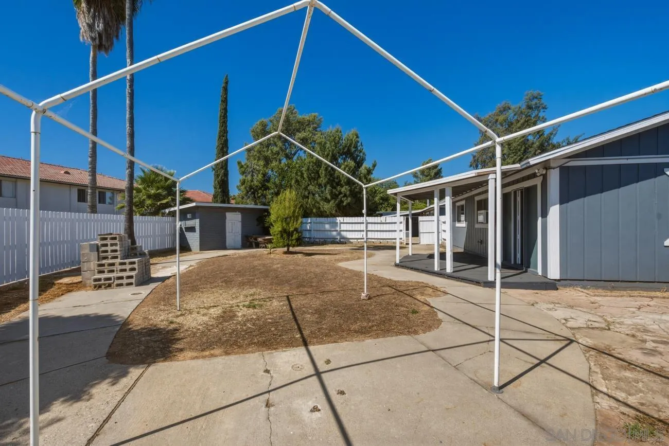 https://cdn.realtyfeed.com/cdn/127/260014532/996bed3f7c8962d82a6339078cb66d60.webp