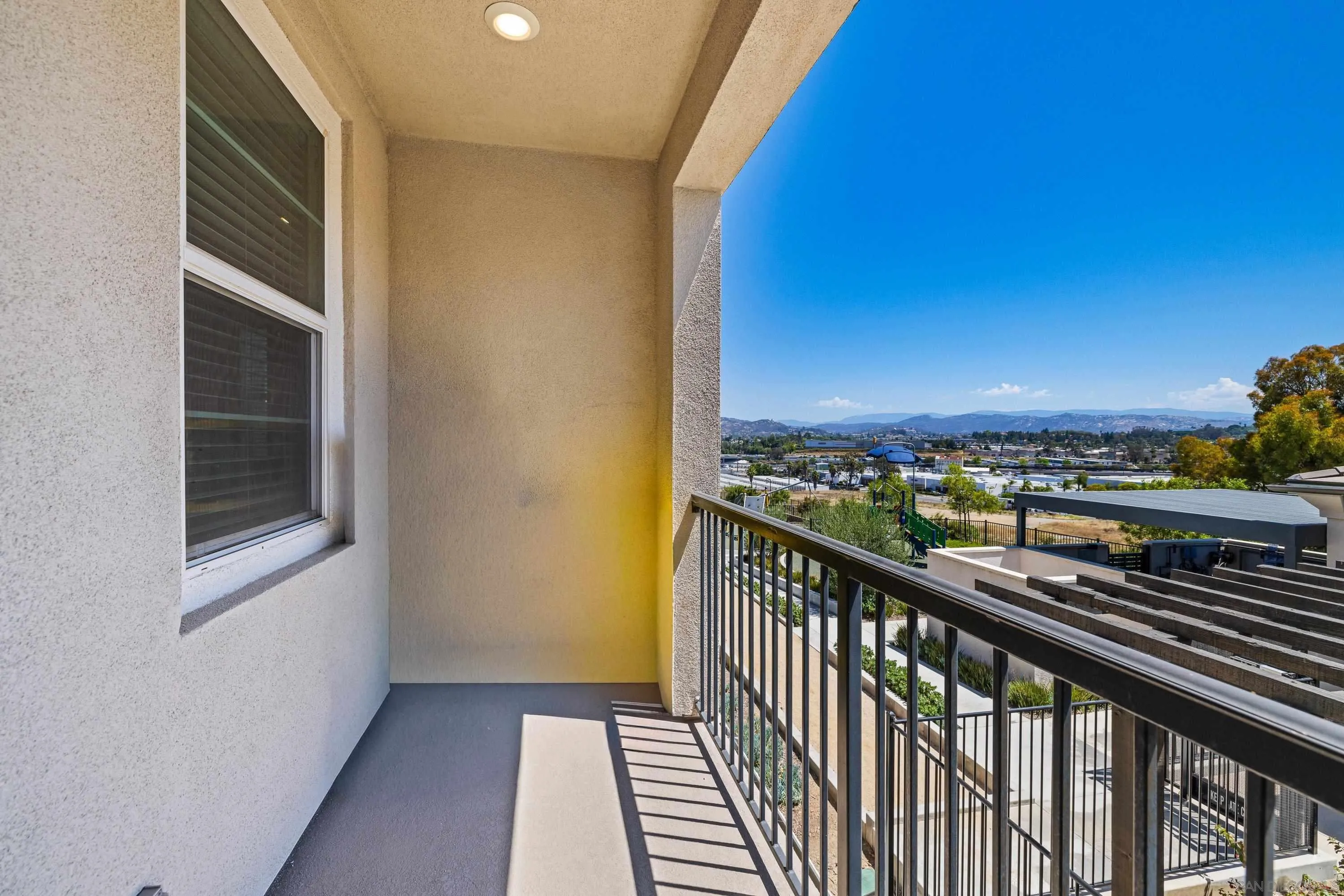 https://cdn.realtyfeed.com/cdn/127/260014534/314914c4d37c82cdd2dde0d6539828ff.webp