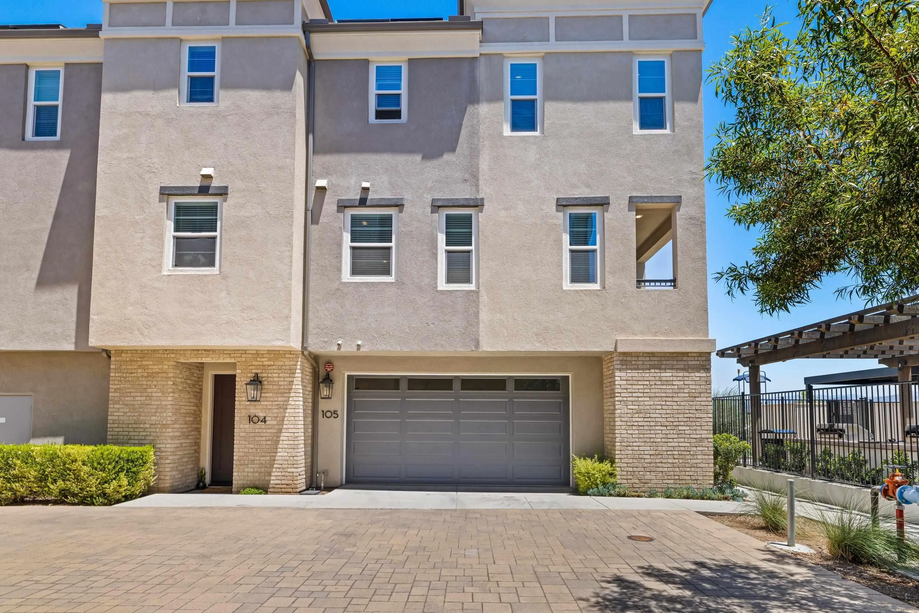 https://cdn.realtyfeed.com/cdn/127/260014534/3c913c840deee04c7f442a84236ad21f.webp