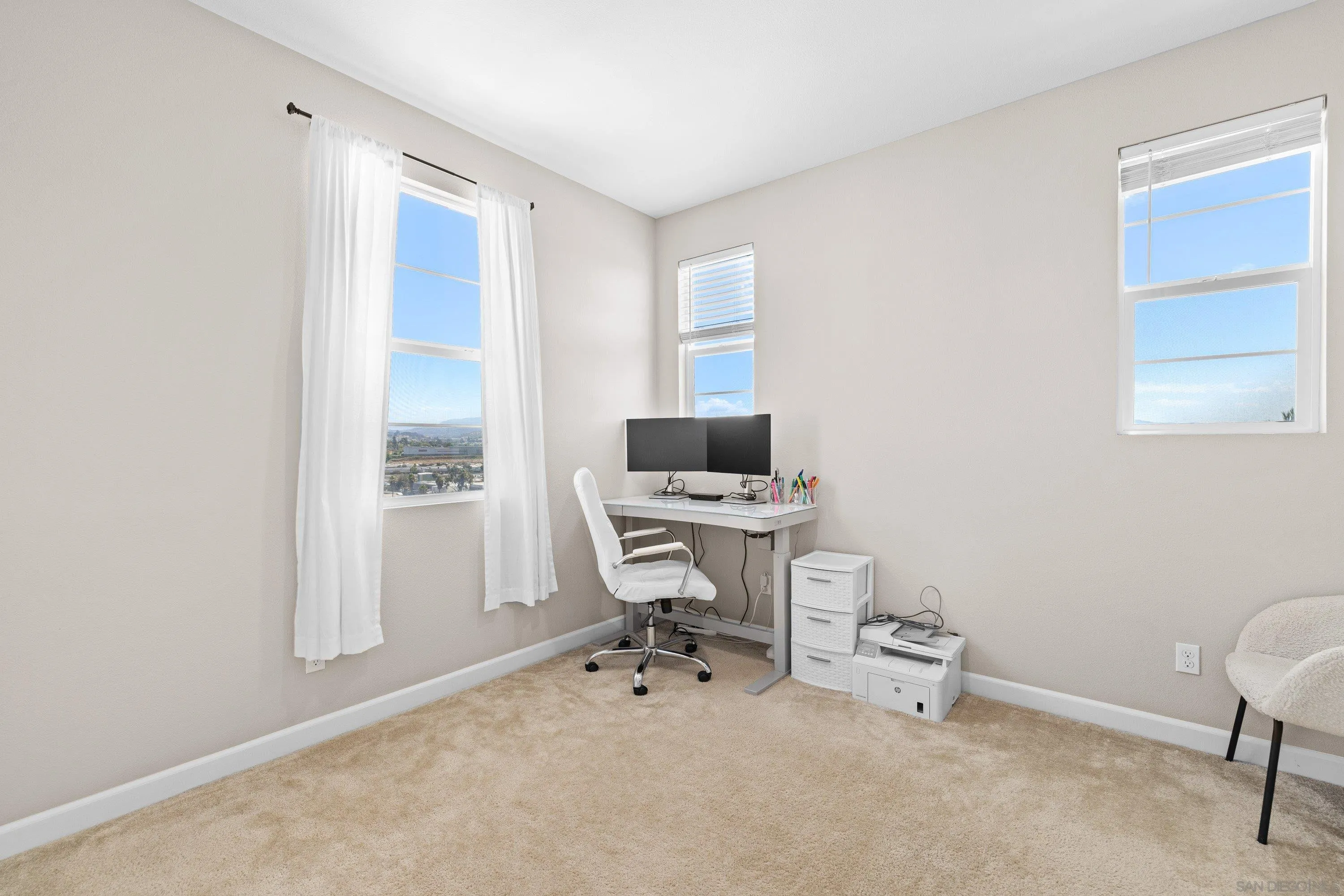 https://cdn.realtyfeed.com/cdn/127/260014534/4a6f5e7e11c088daf9d1590358cc8b62.webp