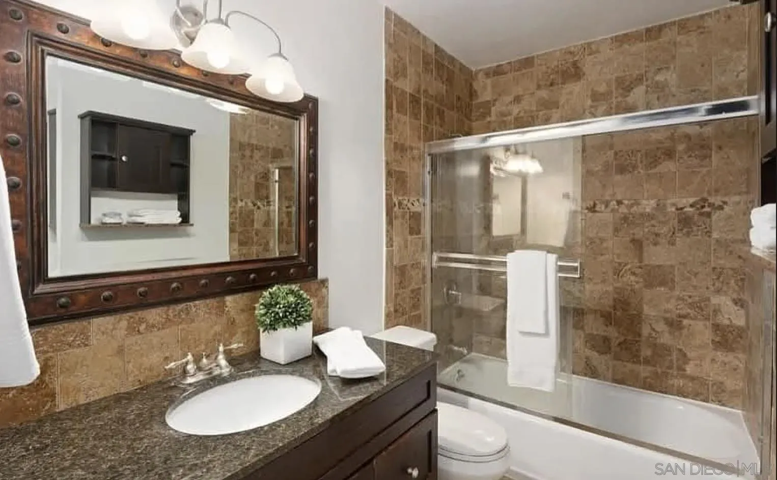 Photo #6: 260014545 Listing: Photo #6