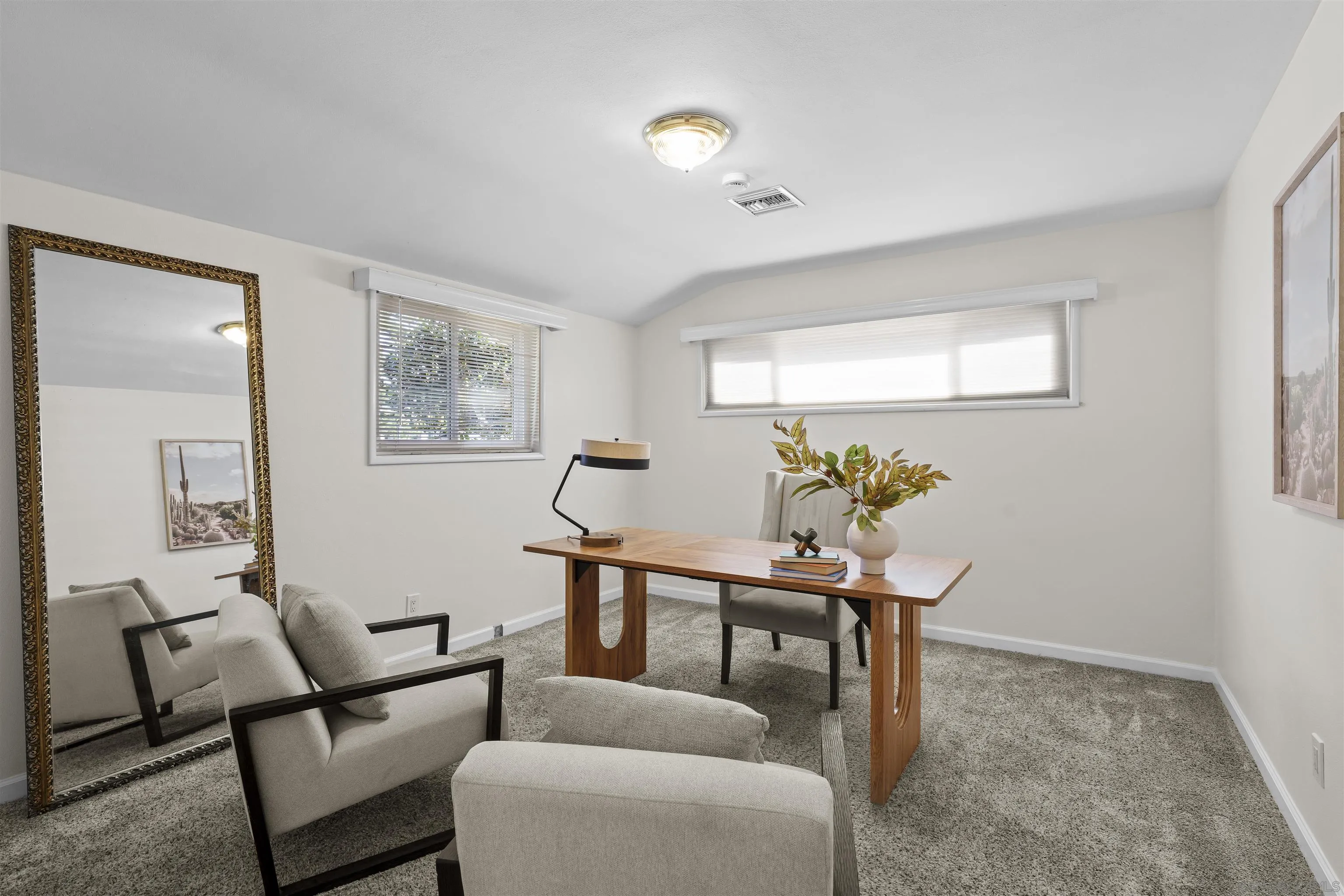 https://cdn.realtyfeed.com/cdn/127/260014546/514798bca25d78afadc086bee4729458.webp