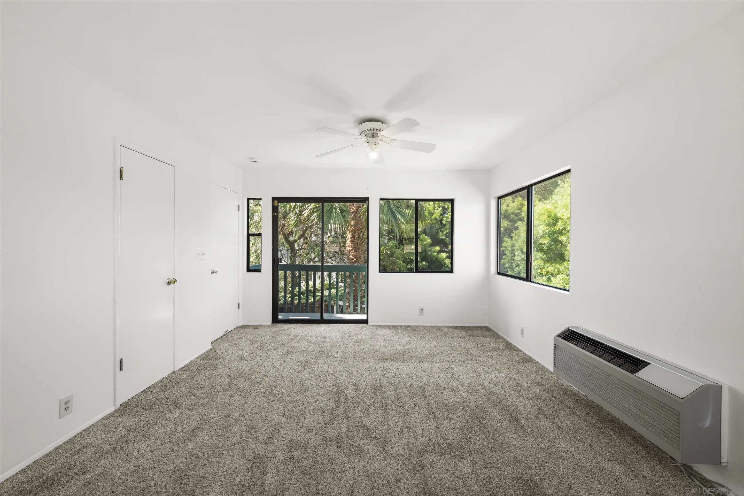 https://cdn.realtyfeed.com/cdn/127/260014546/90a329b36c12b1746b0da112b0038eea.webp
