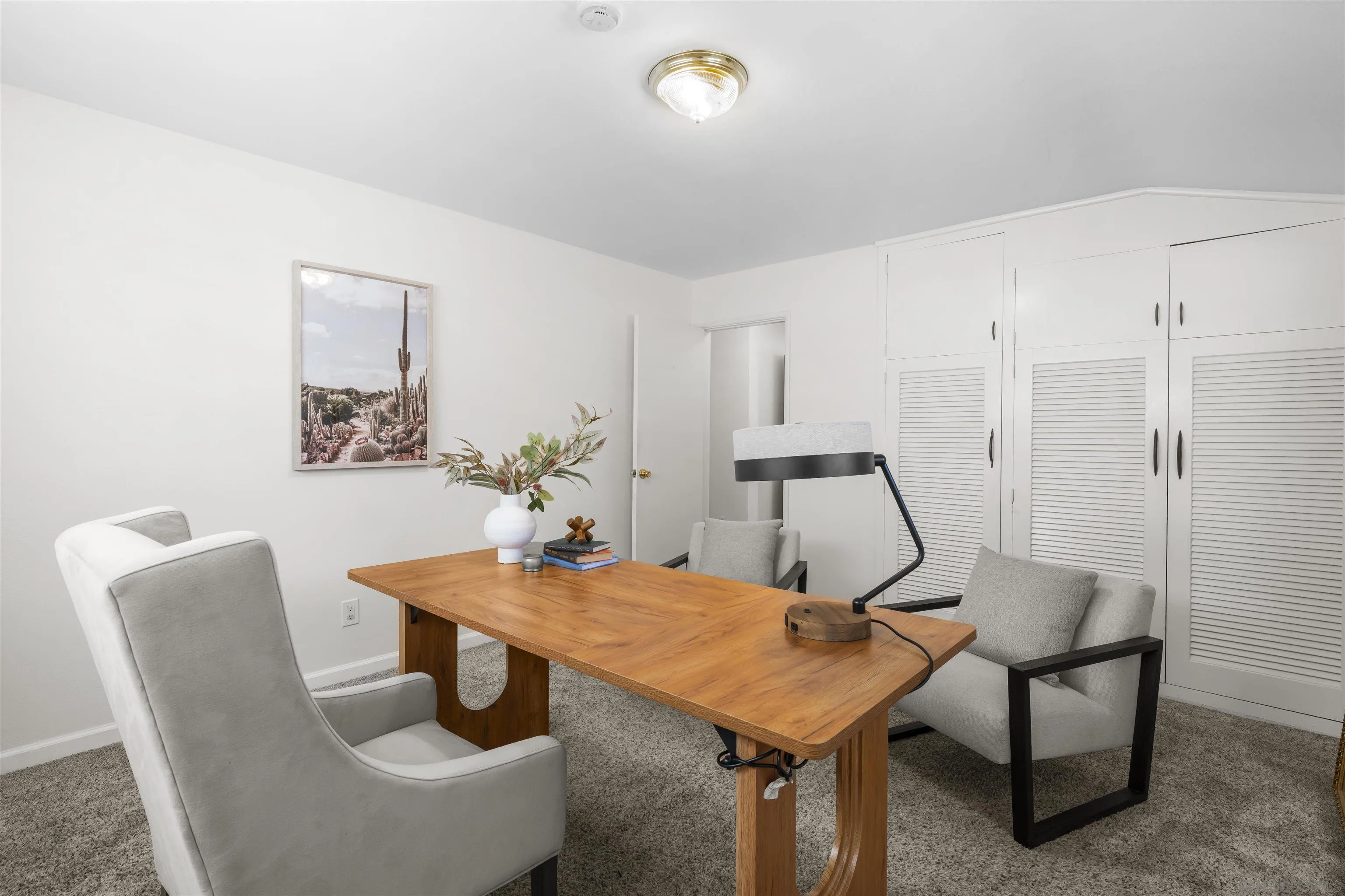 https://cdn.realtyfeed.com/cdn/127/260014546/c2f6cd184327487bfaa9f243a25d629d.webp