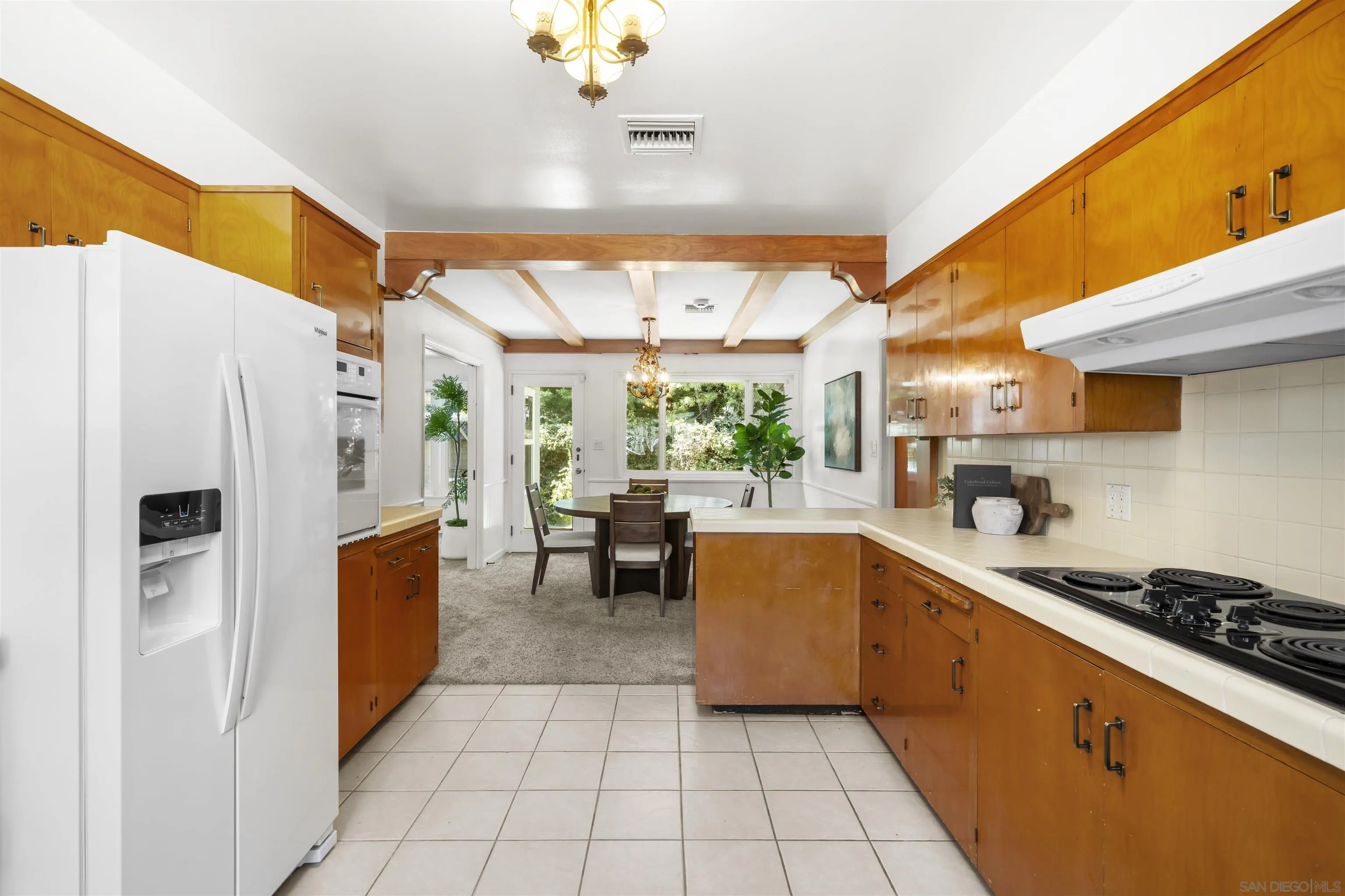 https://cdn.realtyfeed.com/cdn/127/260014546/eebd1e93a88829a687b2636ffe7f7bbb.webp