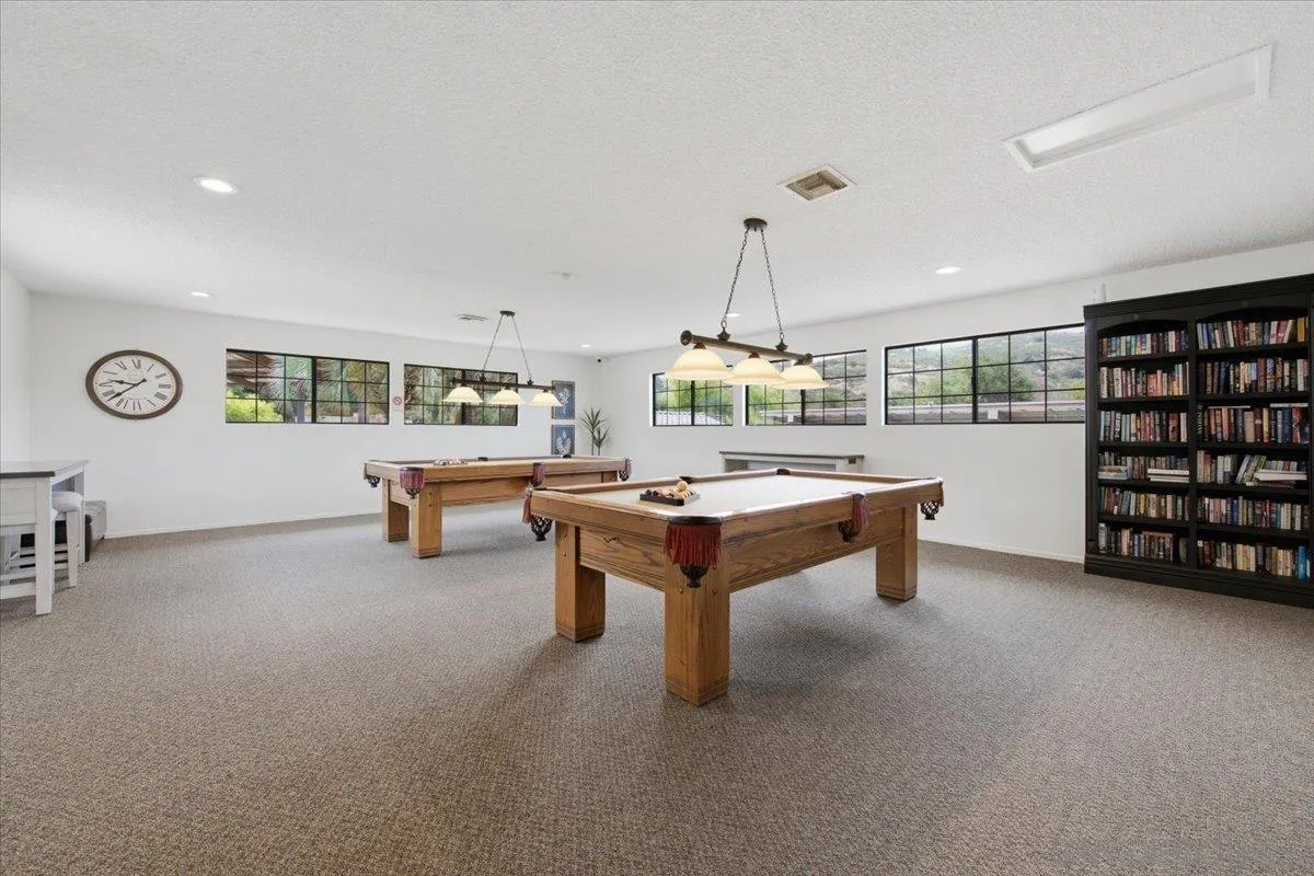 https://cdn.realtyfeed.com/cdn/127/260014547/73a6a742bc0c50674185bf5ffb7e8e56.webp