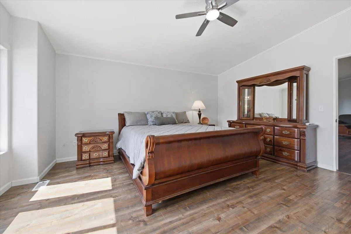 https://cdn.realtyfeed.com/cdn/127/260014547/9ed323e14e7f14619b7124b11a4f3286.webp