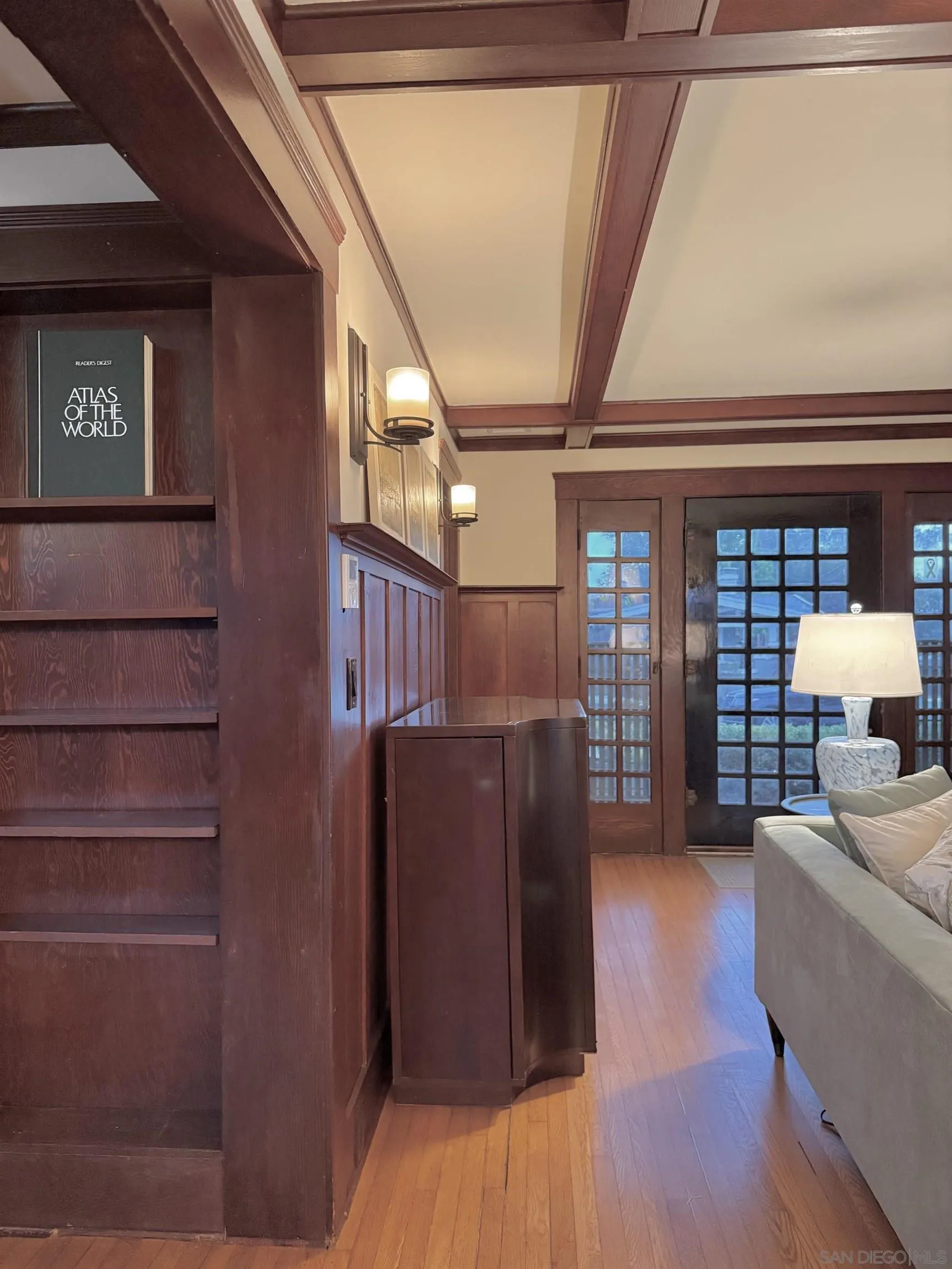 https://cdn.realtyfeed.com/cdn/127/260014550/e6900f12e80e153a9abcb24a8d98e5ff.webp