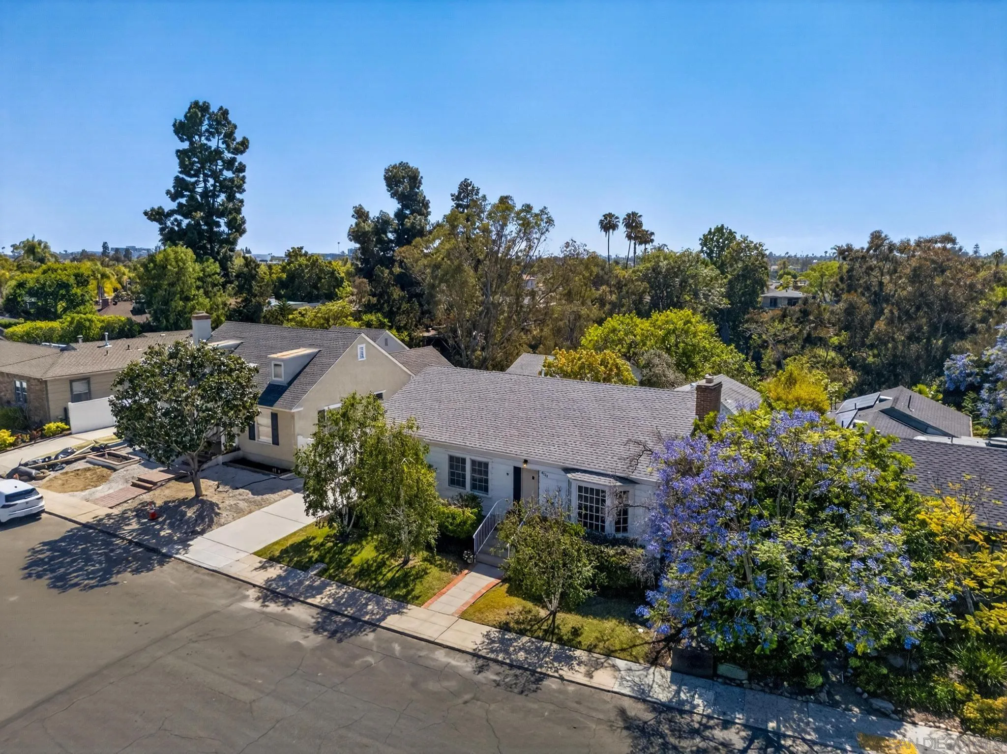 https://cdn.realtyfeed.com/cdn/127/260014555/4e5c0d08f1960ee5807480062100453d.webp