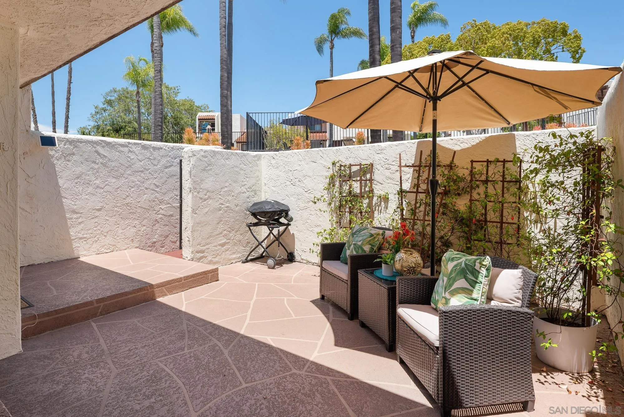 Photo #8: 260014563 Listing: Photo #8