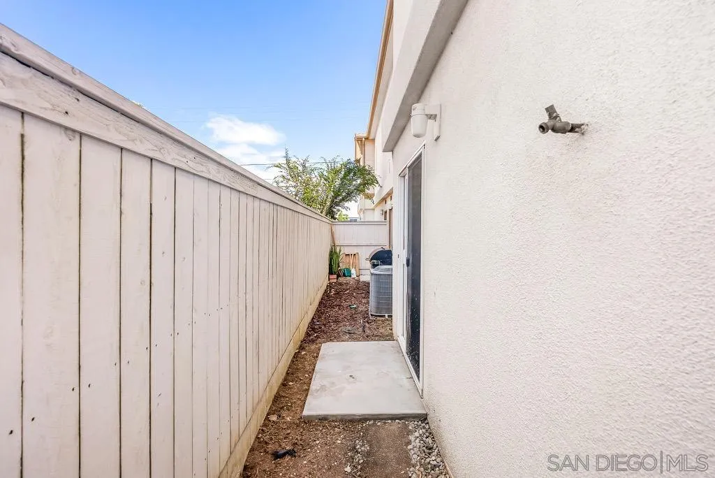 https://cdn.realtyfeed.com/cdn/127/260014565/14f159cce208a6986fe1e0520a22d7ce.webp