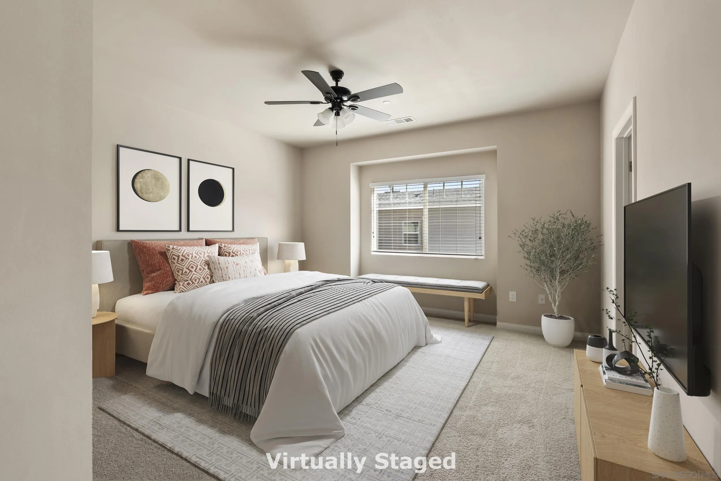 https://cdn.realtyfeed.com/cdn/127/260014565/4d382392f3ac7e17c97e16ef663ede81.webp