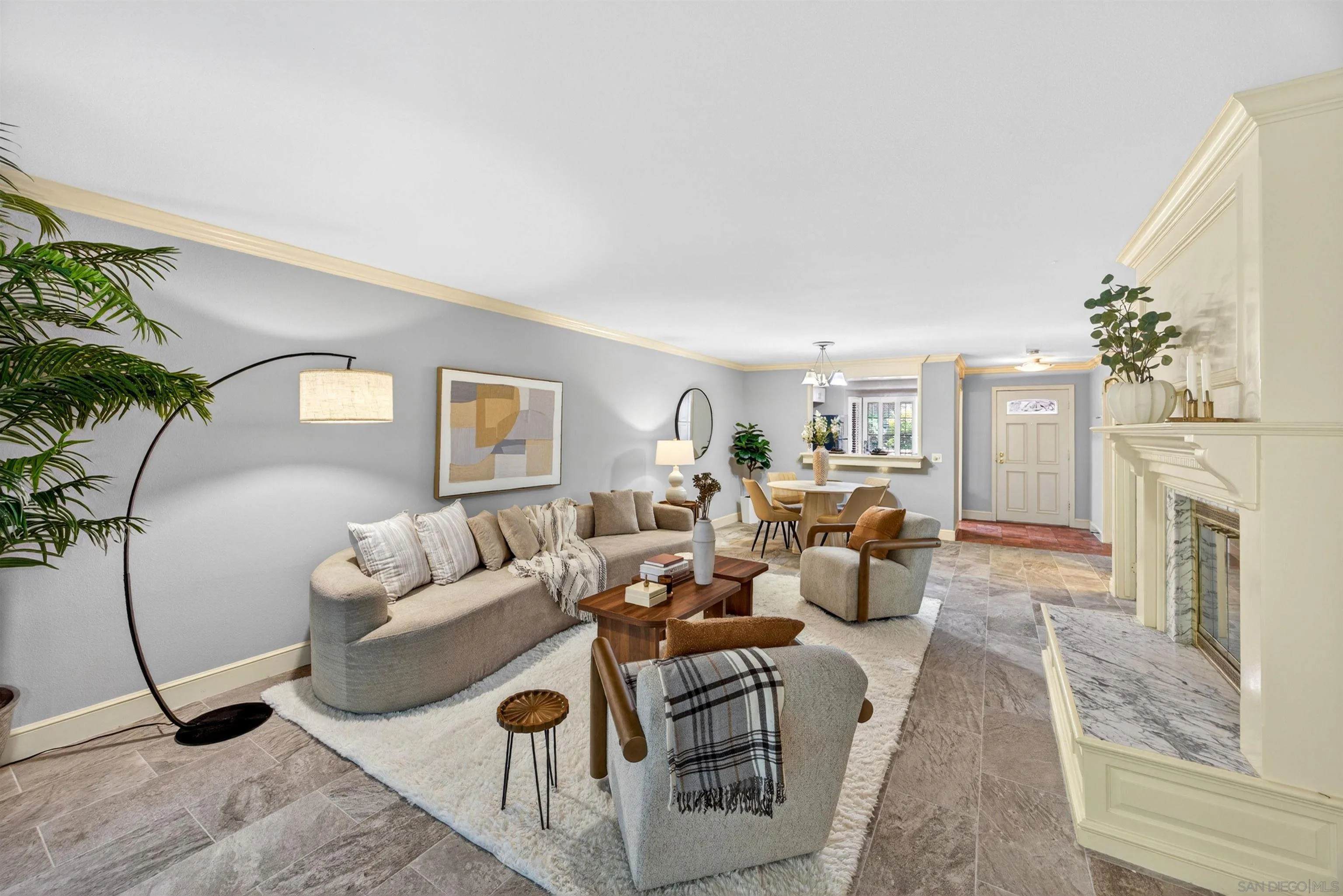 https://cdn.realtyfeed.com/cdn/127/260014566/828ddfa00154ca17f9fe6f42a4b0fe52.webp
